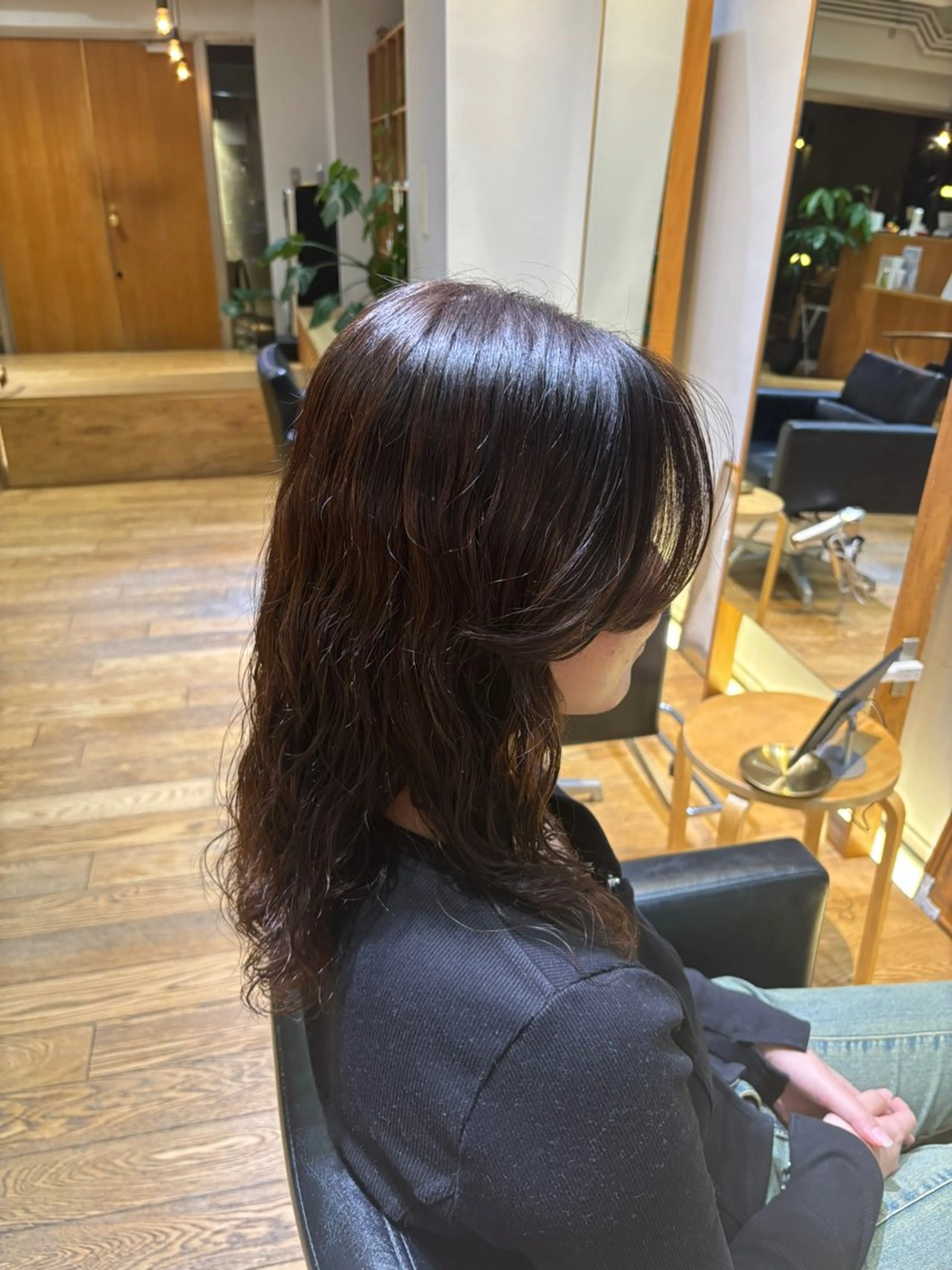 パーマ 透明感カラー🩵 かのは🐰🪽のヘアスタイル