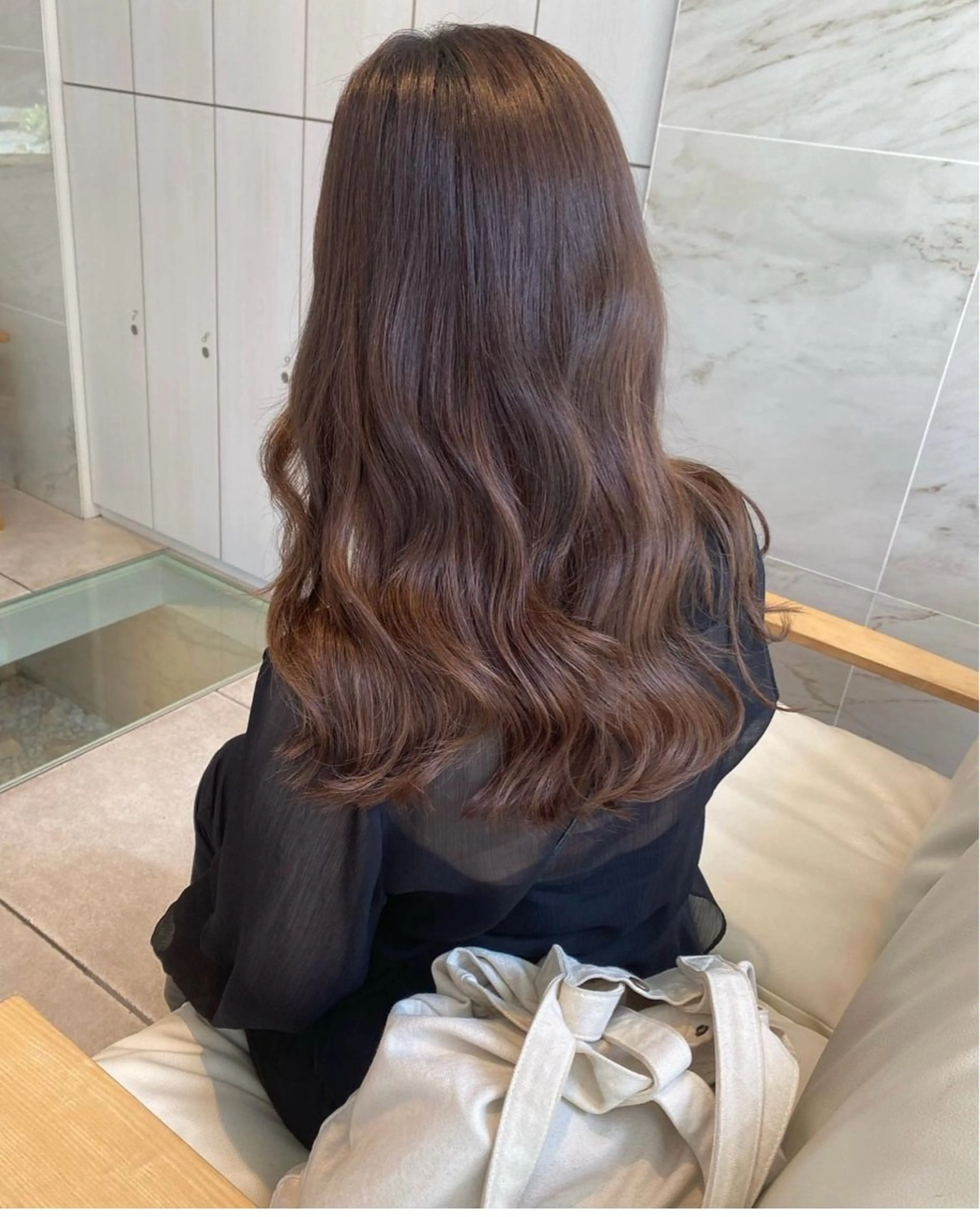 セミロング カラー 西村 涼のヘアスタイル