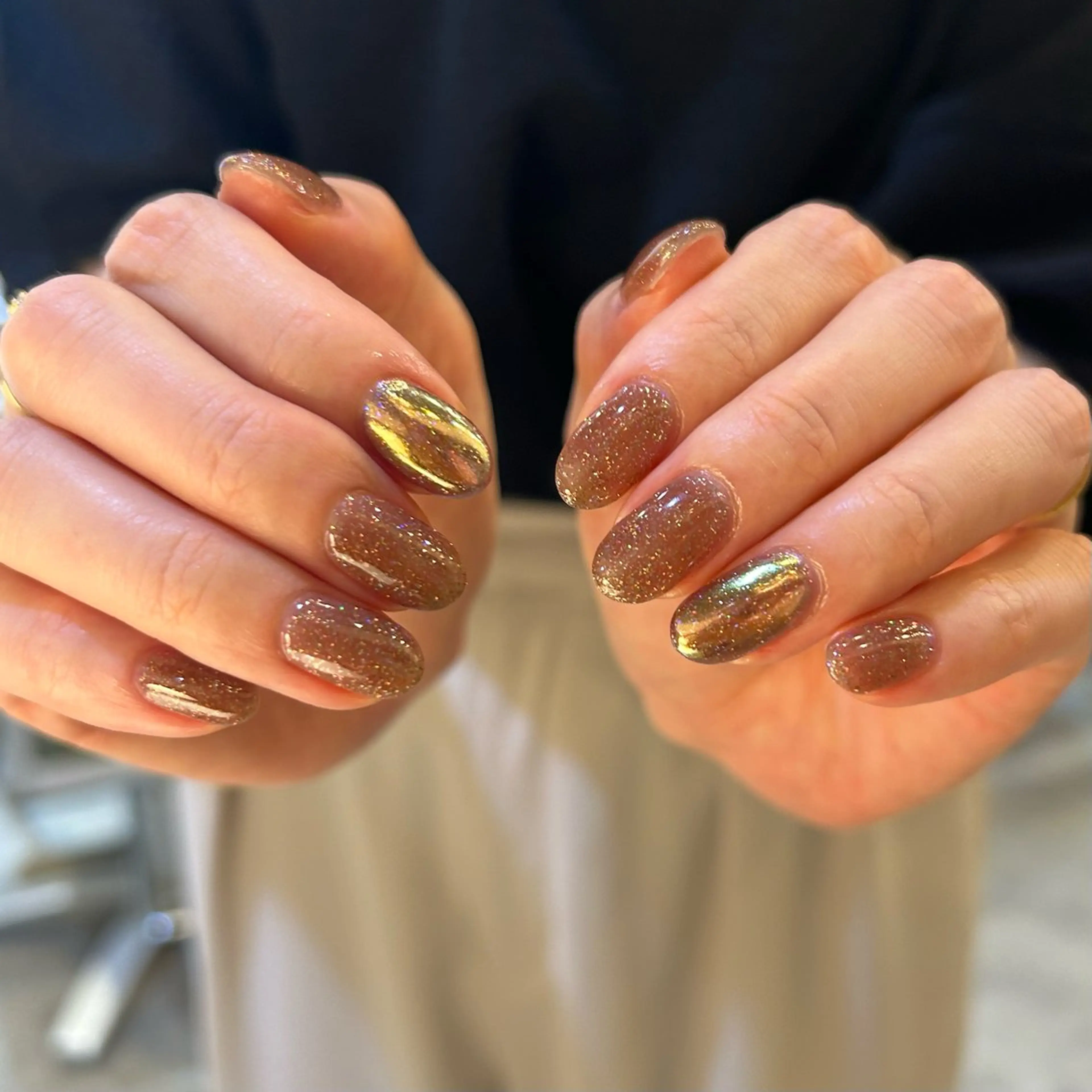 ネイル フラッシュネイル ミラーネイル ワンカラーネイル Yumi シンプルネイルのネイルデザイン