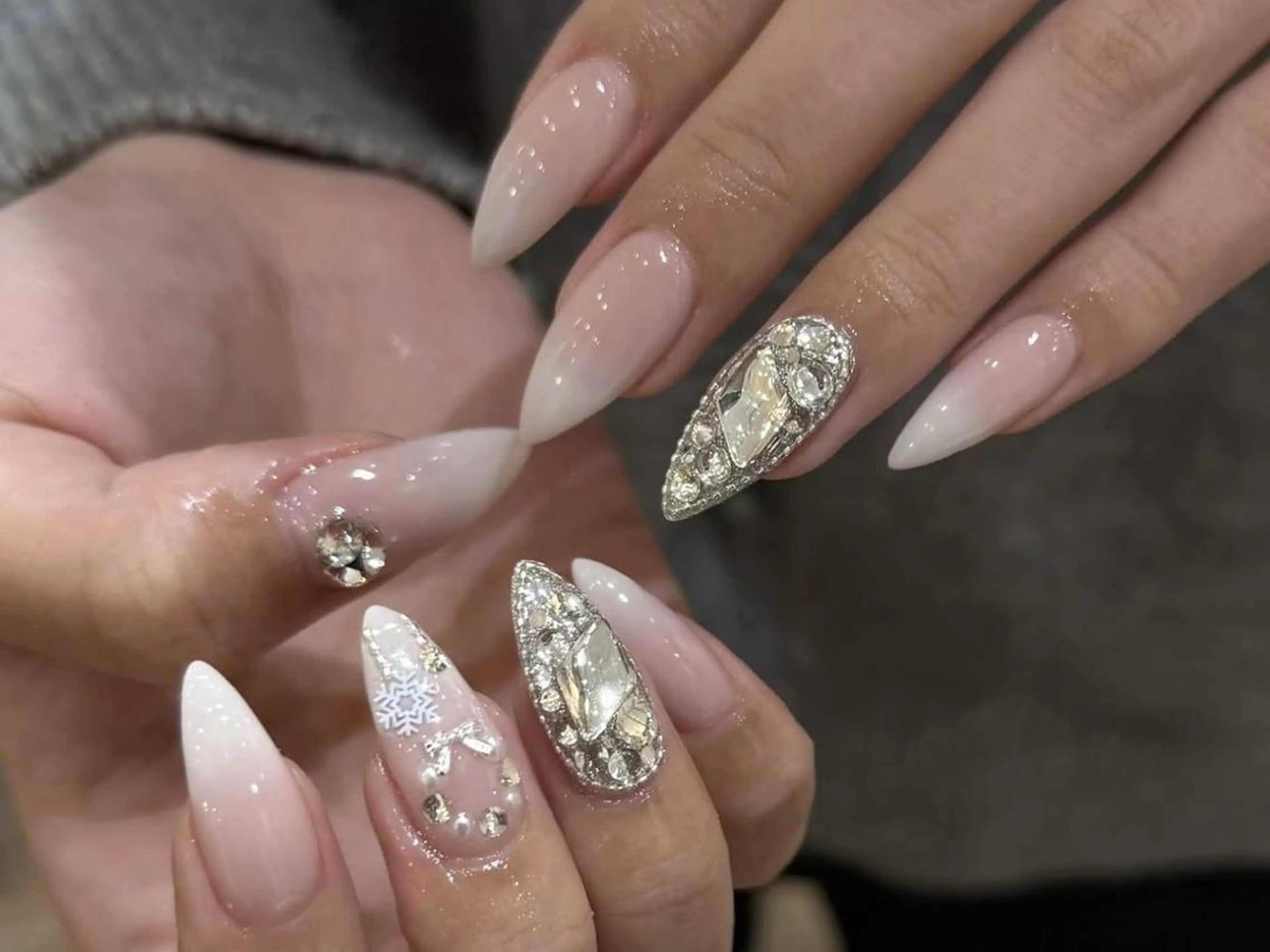 ネイル 長さ出し 持ち込み バレンタイン Mio💖Belle Nail Salonのネイルデザイン