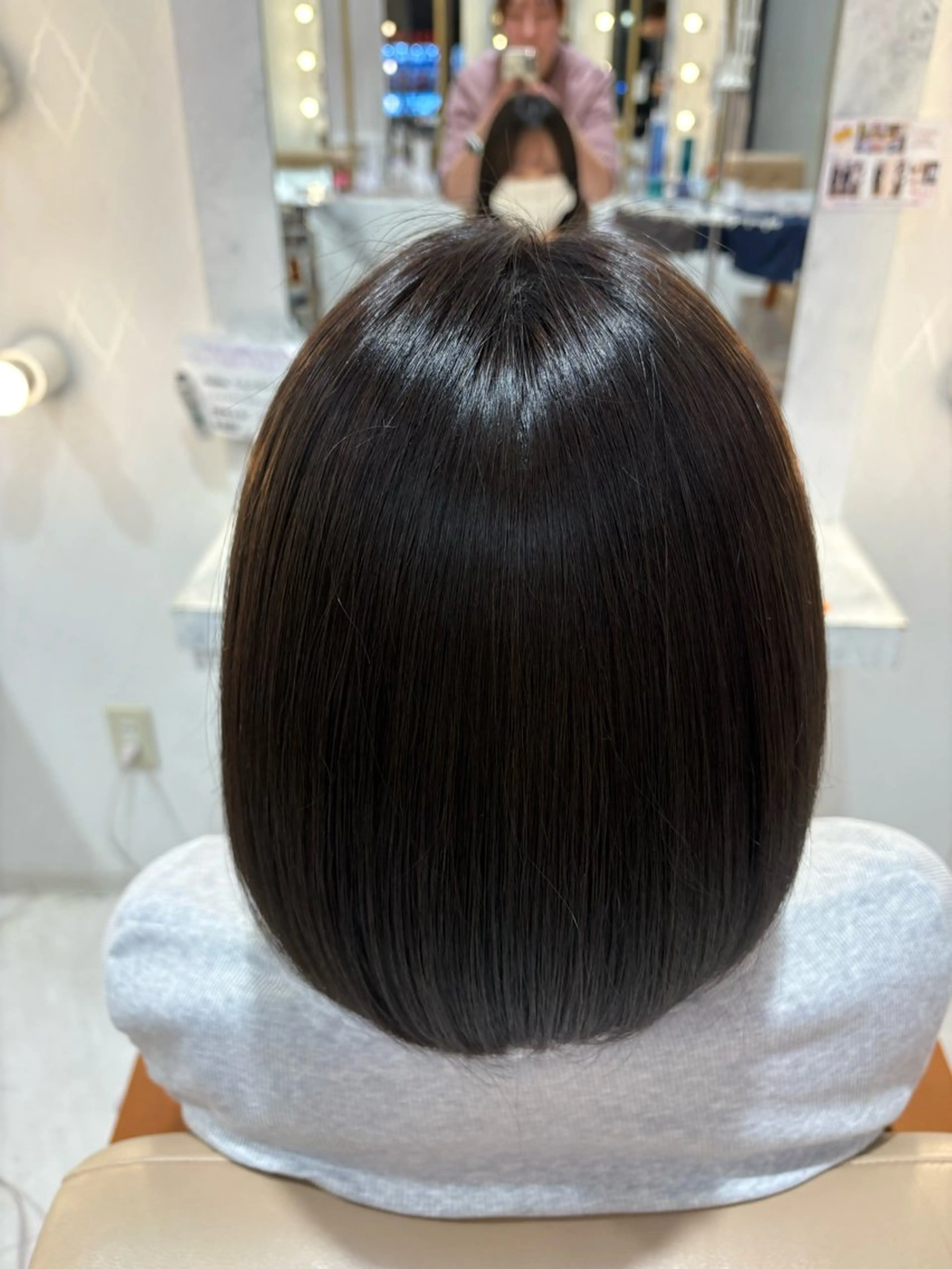 ショート カラー グレージュ ヘアカラー 新庄 雪乃のヘアスタイル