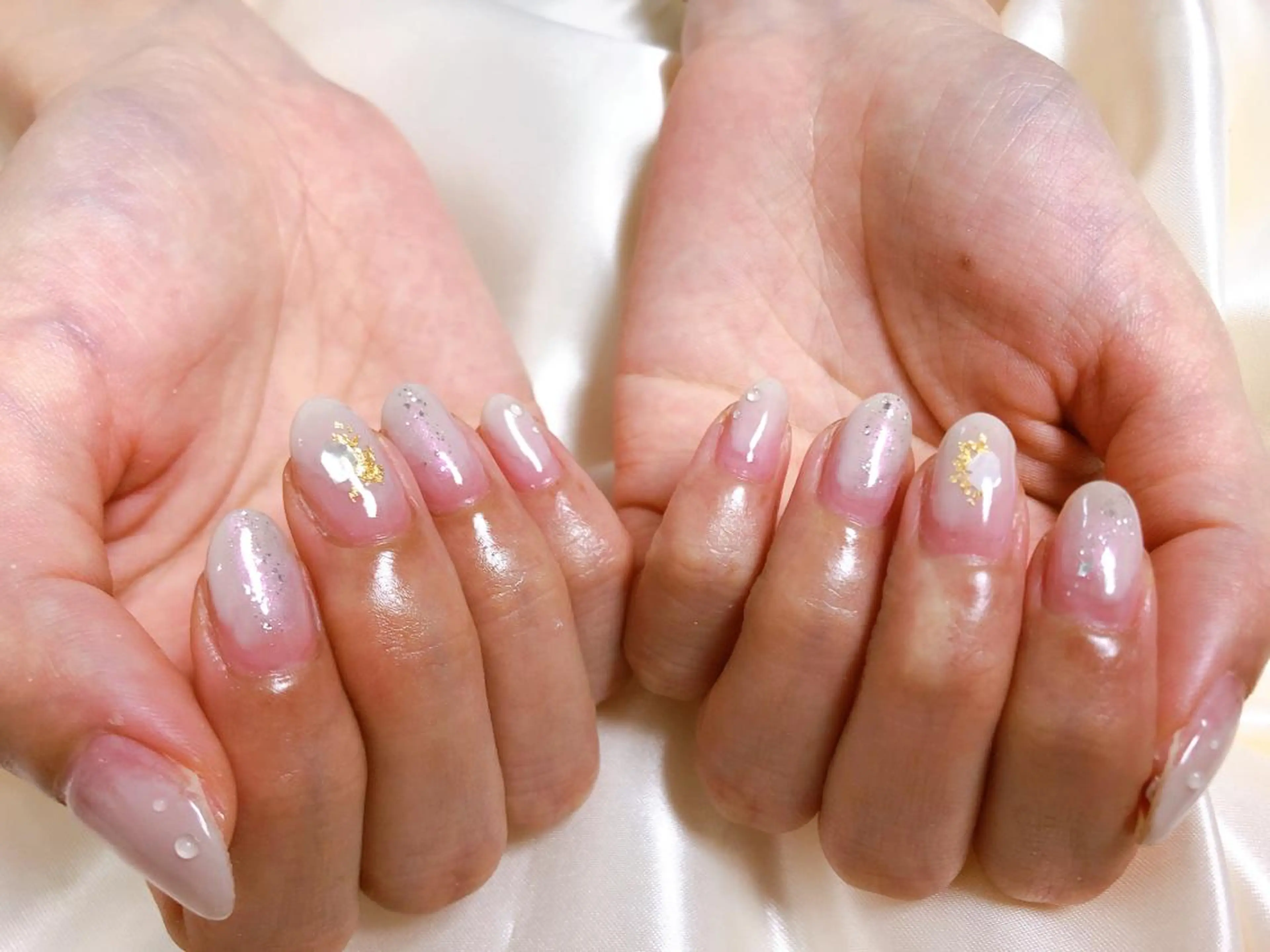 ネイル mogunail &blowのネイルデザイン