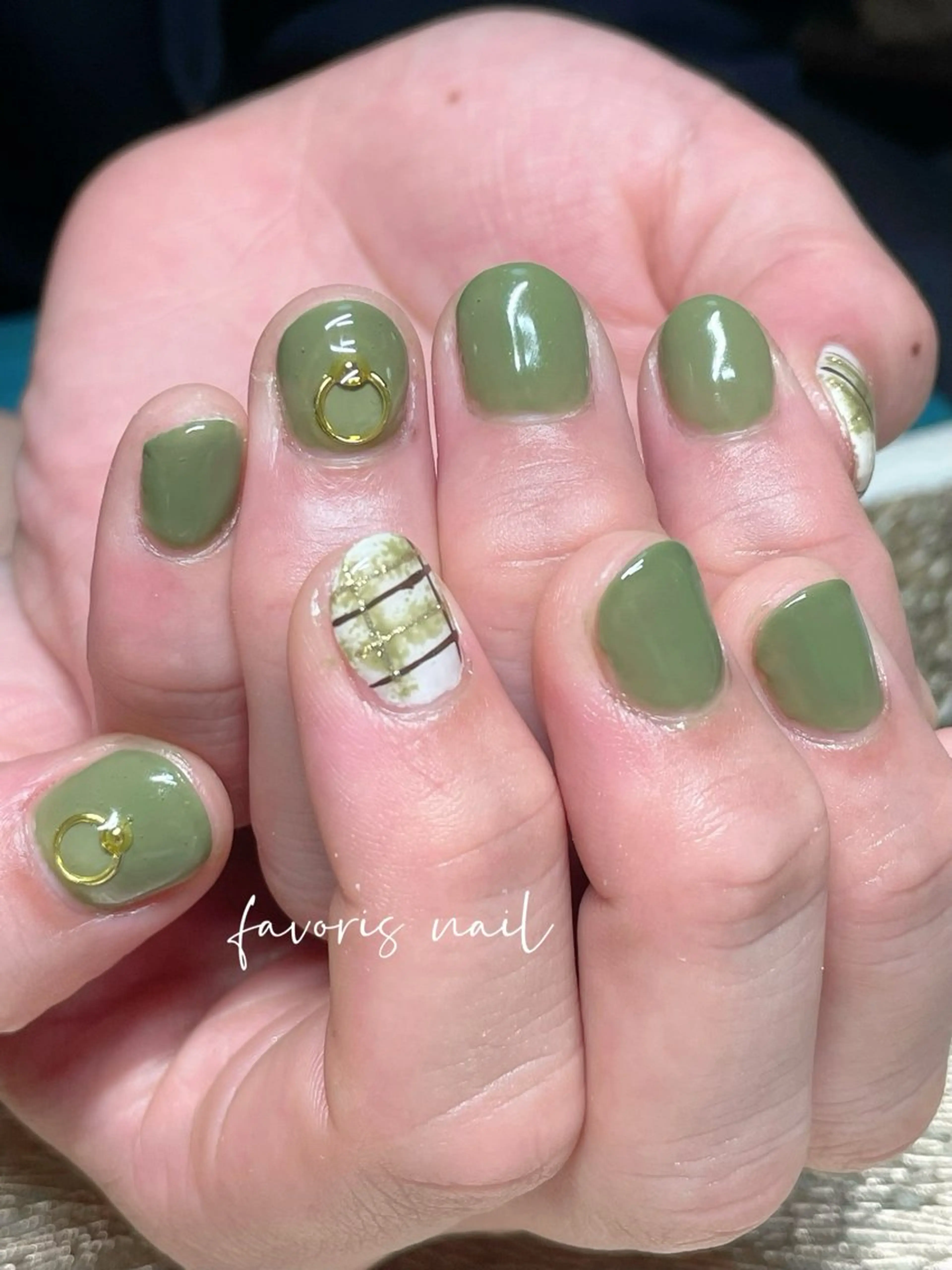 ネイル シンプルネイル favoris nail🌼のネイルデザイン