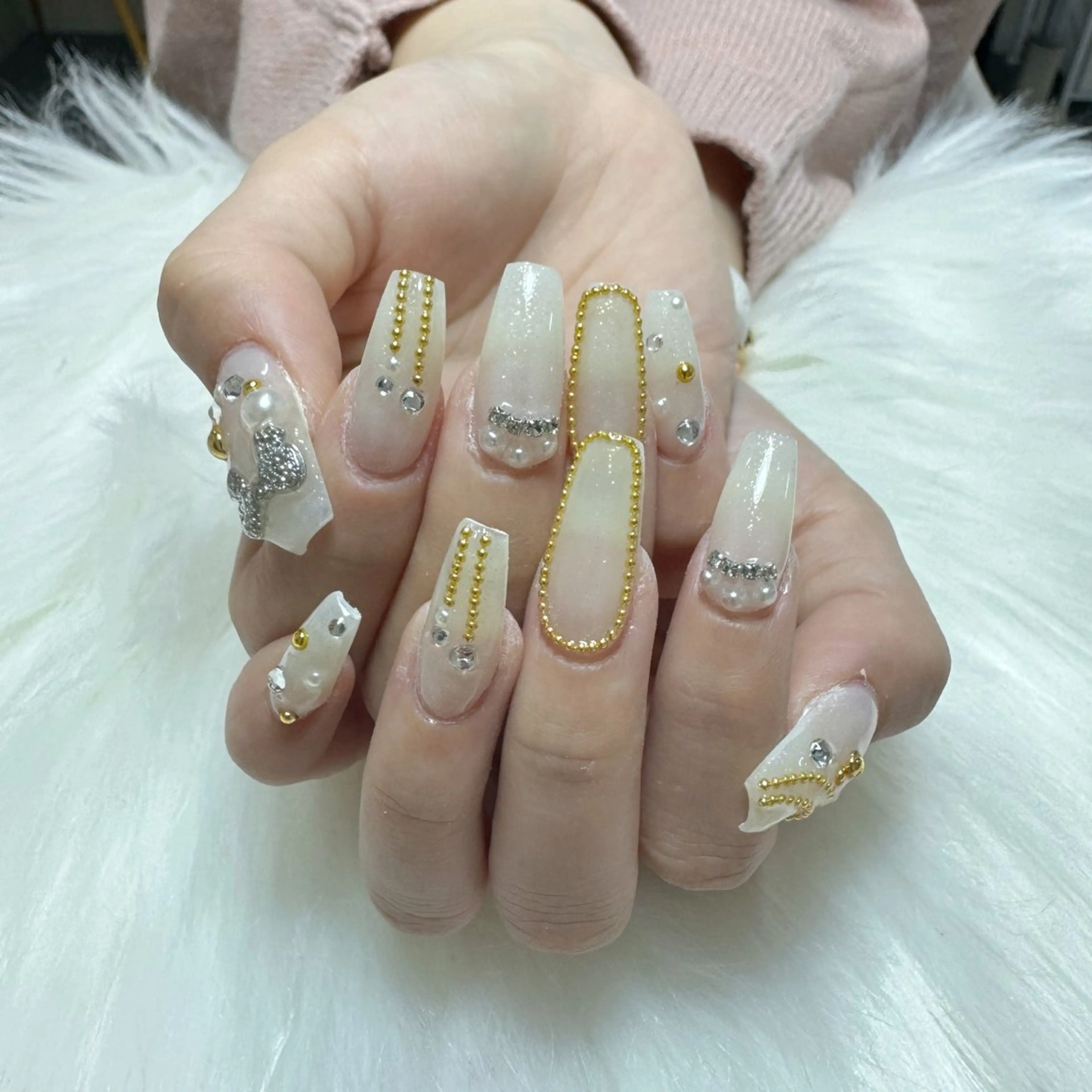 ネイル ハンドネイル 🎀nana🫧 ワンホンネイル🎀のネイルデザイン