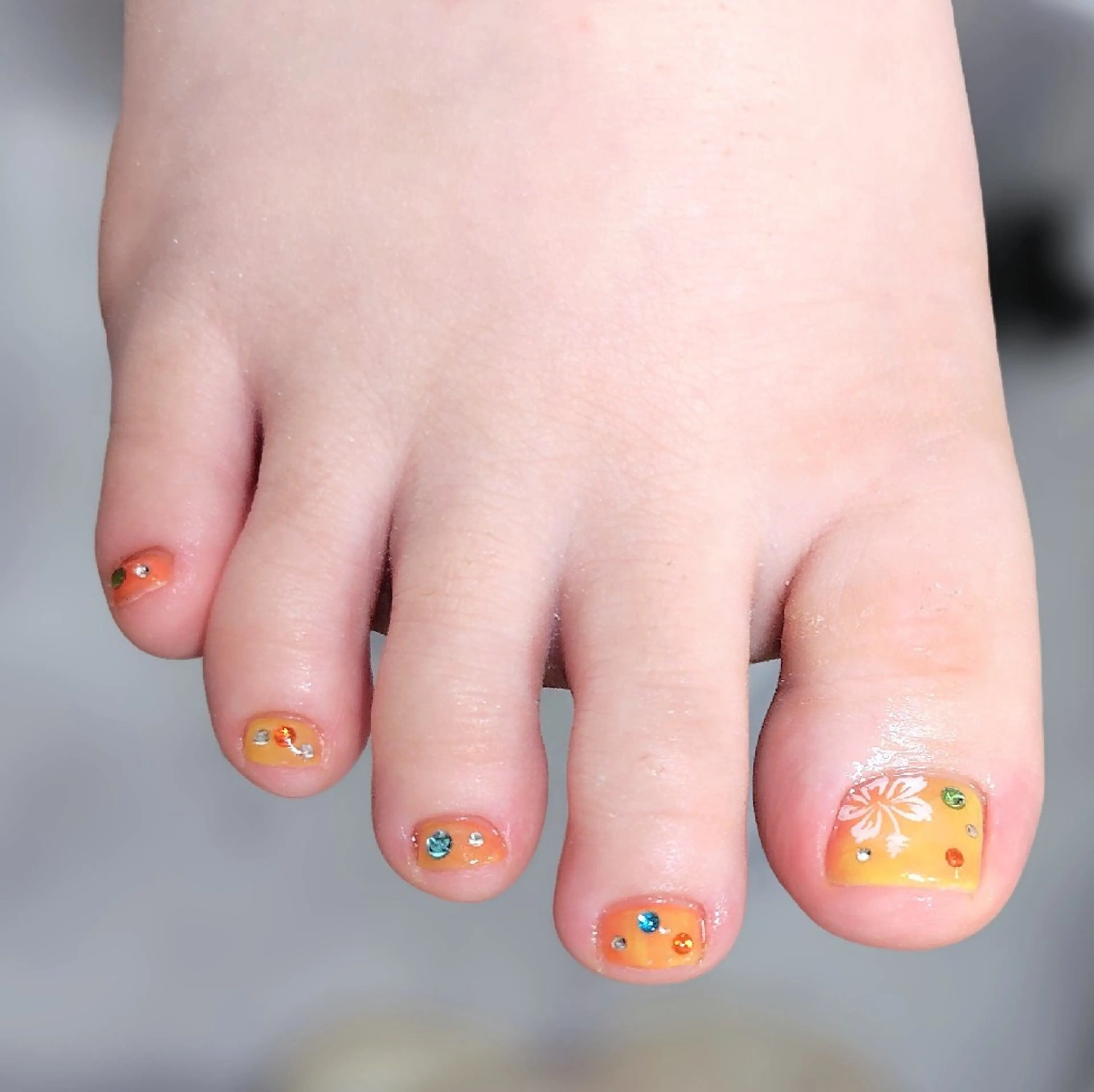 ネイル 🌺 NANAMI 🌺のネイルデザイン