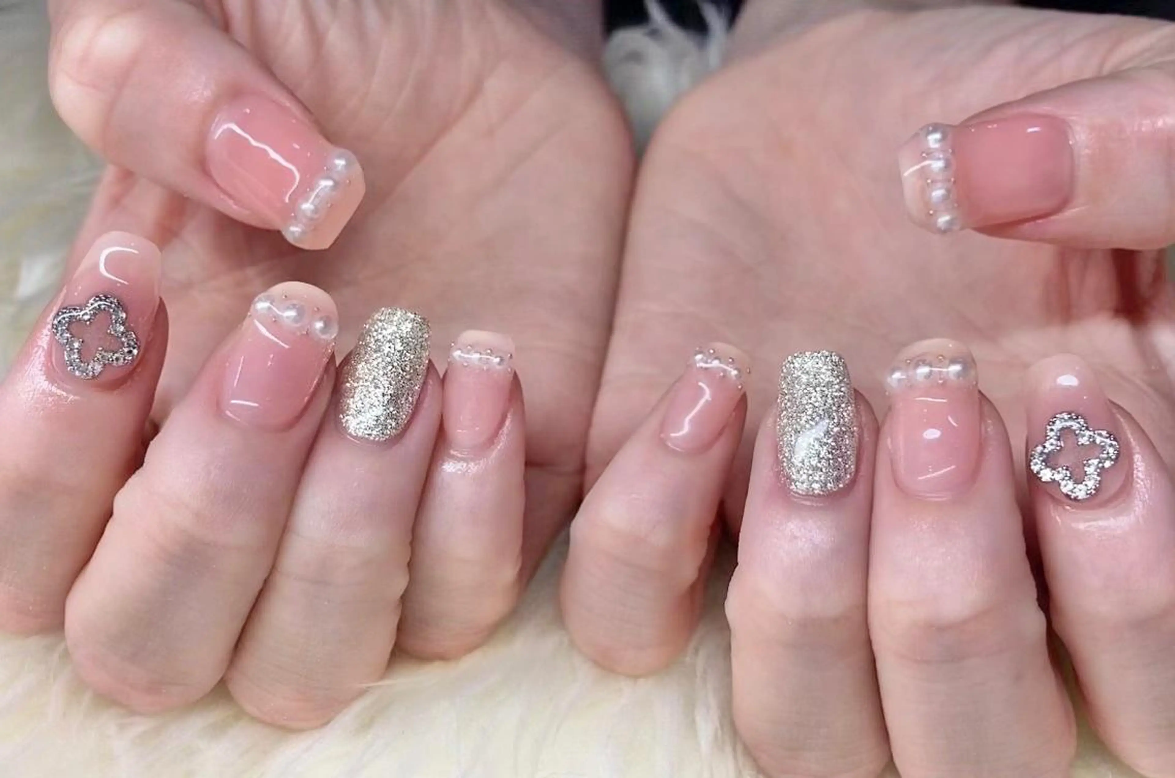 ネイル 長さ出し ジェルネイル 韓国ネイル 持ち込み パラジェル ハンドネイル Nail&eye Belire 新宿のネイルデザイン