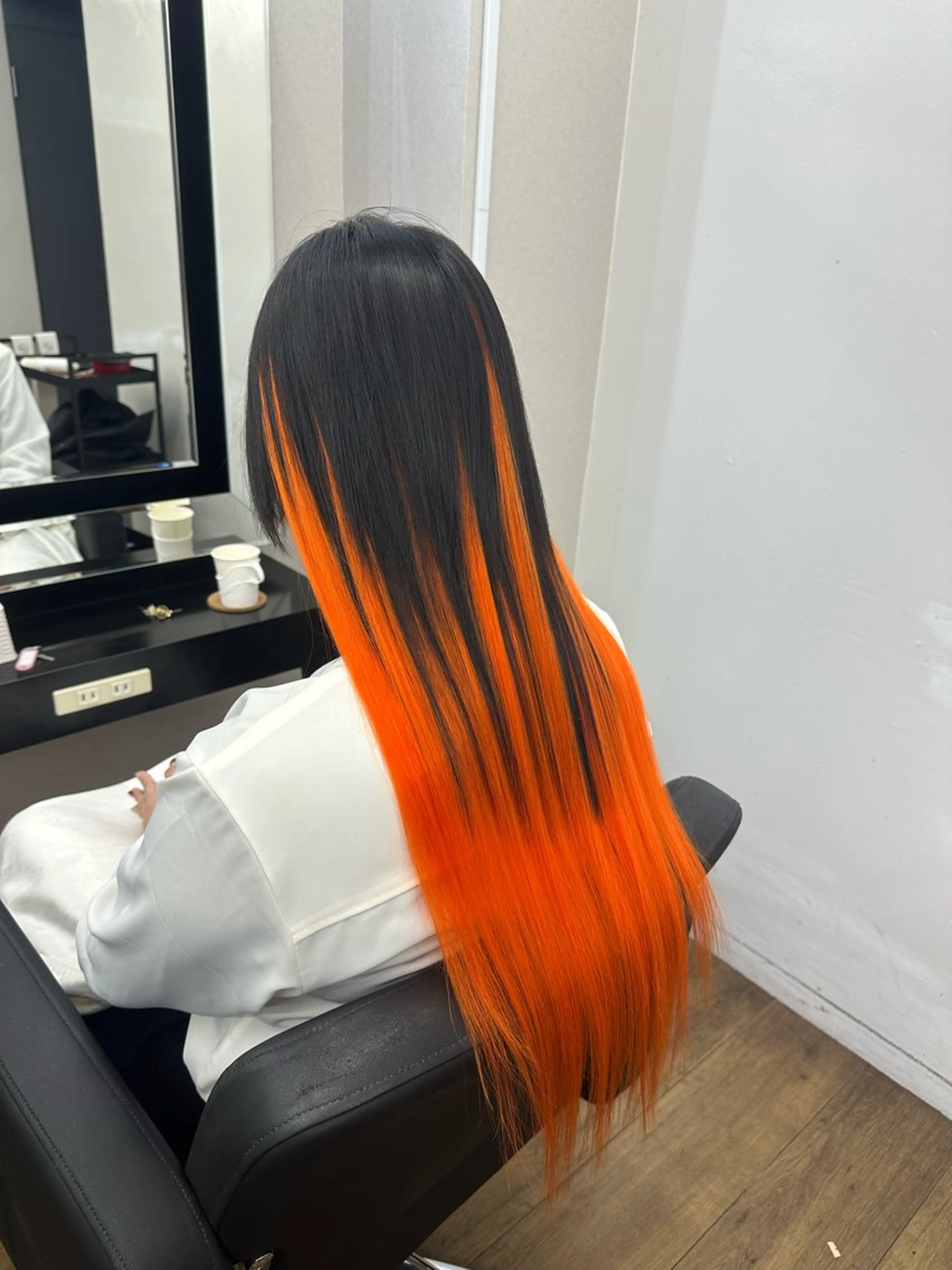 ロング エクステ エクステ 韓国ヘア×ハイトーン AYA💫のヘアスタイル