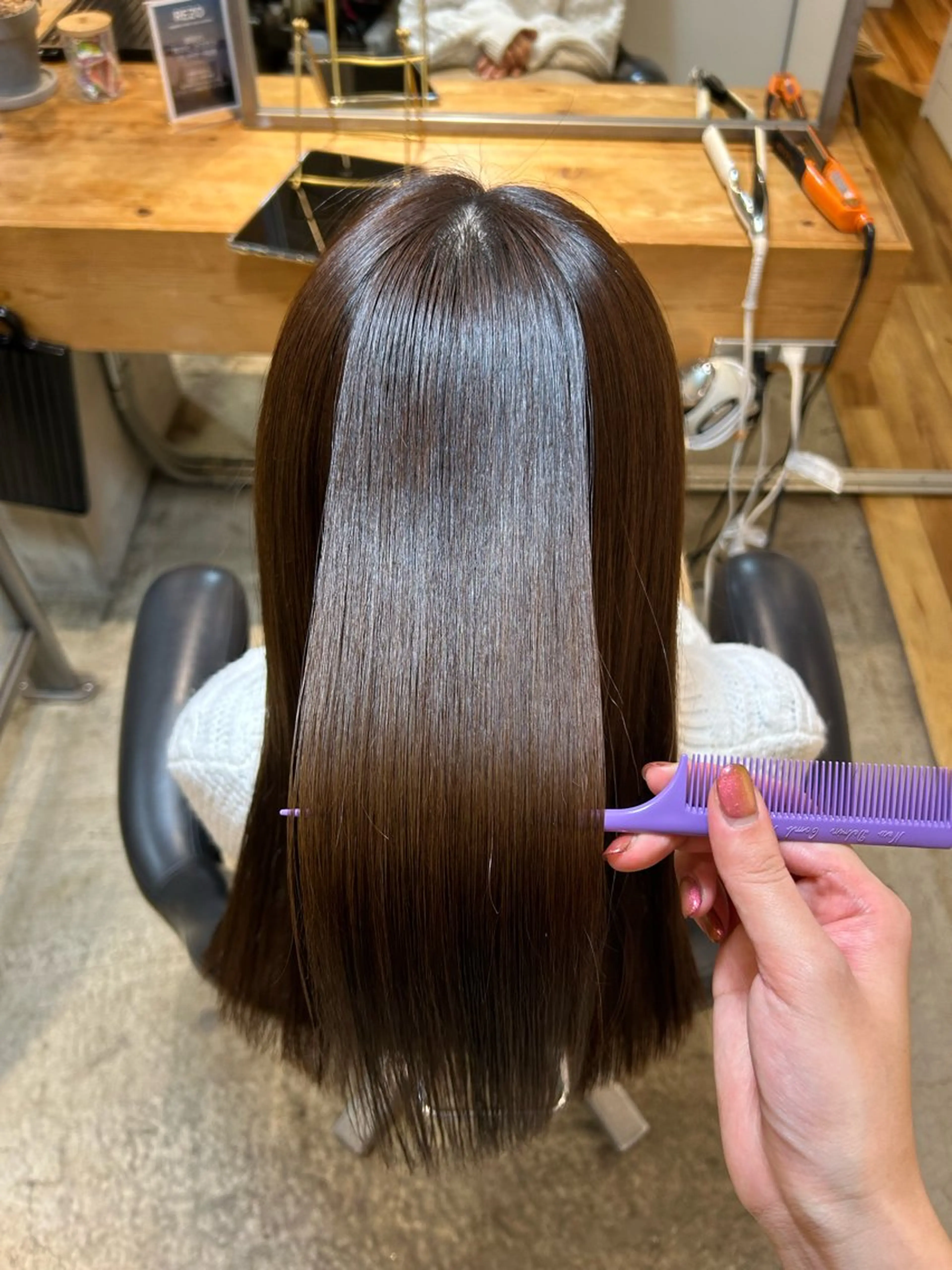 ロング 縮毛矯正 カット 縮毛矯正 トリートメント 艶カラー/レイヤー 🦋AKARI🦋のヘアスタイル