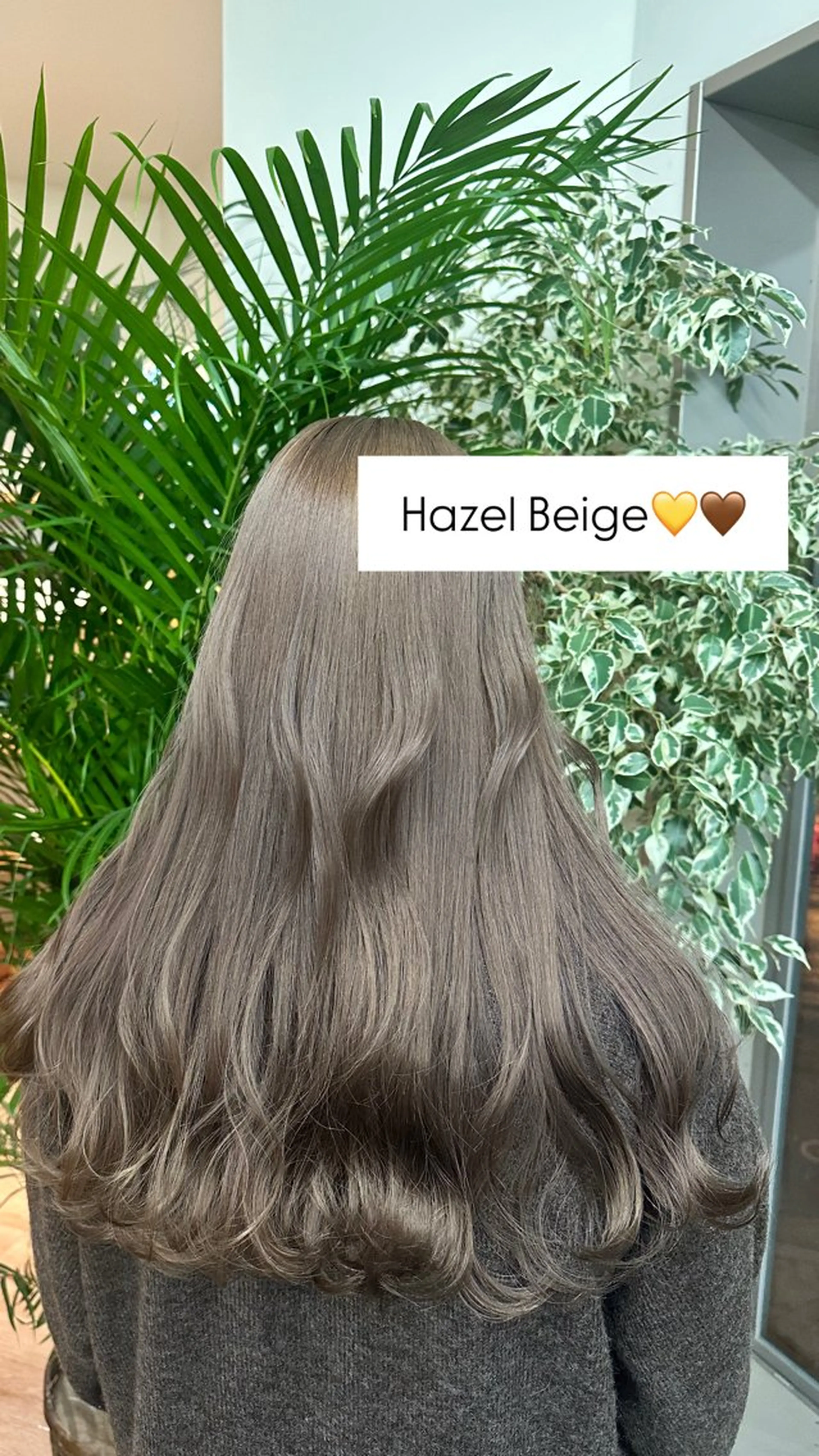 カラー ベージュカラー ヘーゼル カット ヘアカラー トリートメント ブリーチカラー/ わきたちえ🌻のヘアスタイル