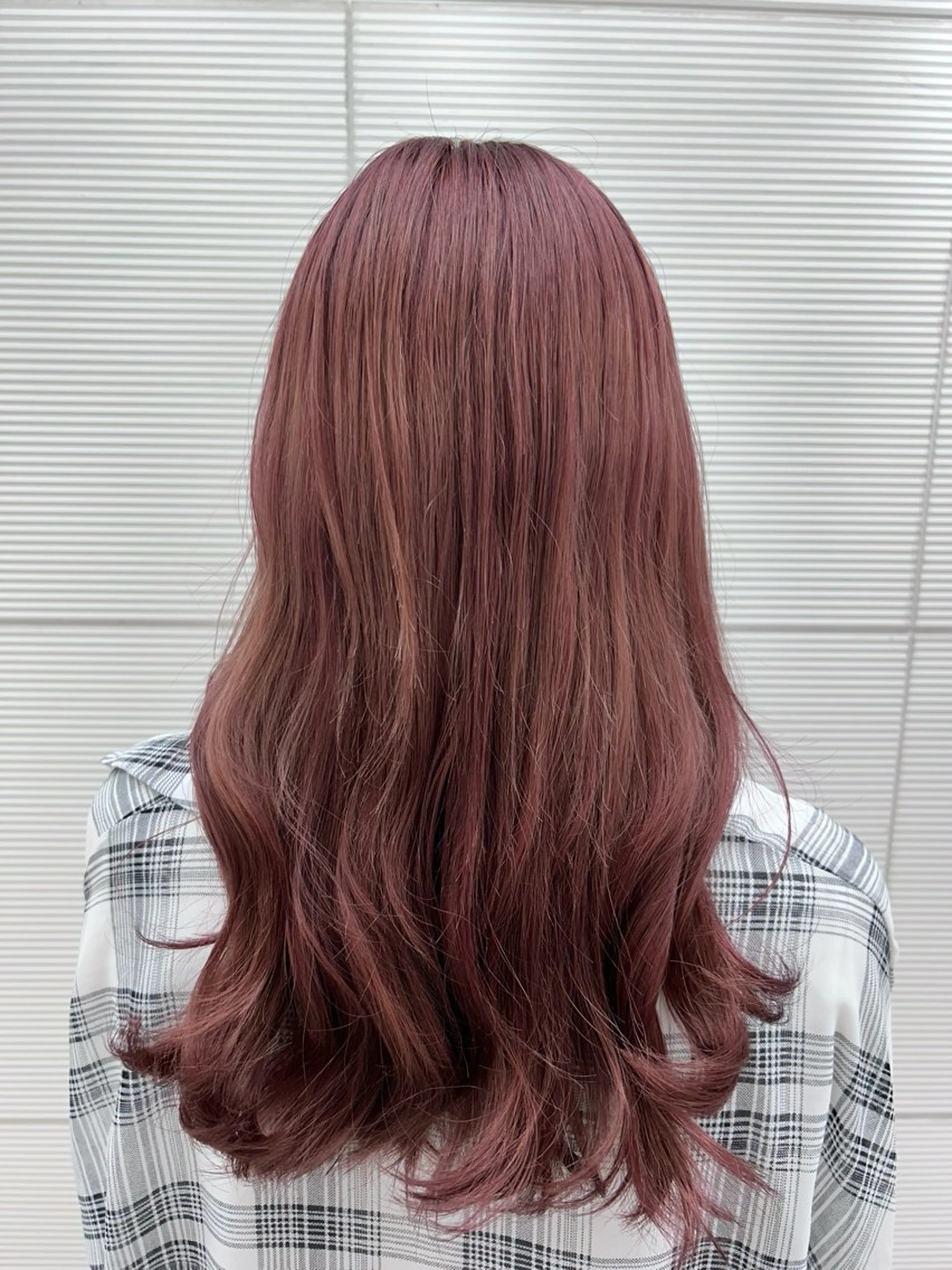 カラー 毛流れパーマ/ Rukiaのヘアスタイル