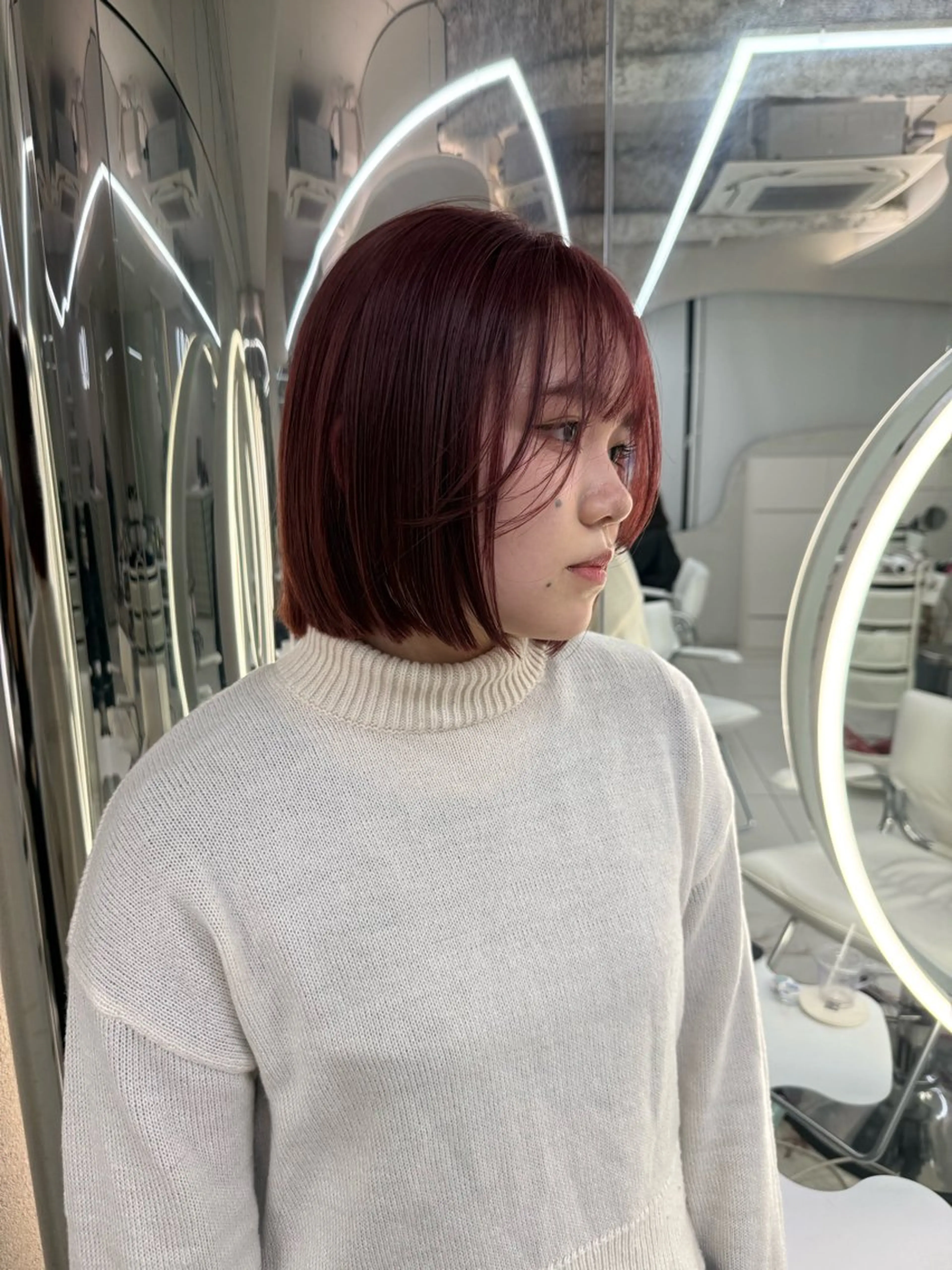 ミディアム カラー ハイトーンボブ Mizuki.のヘアスタイル