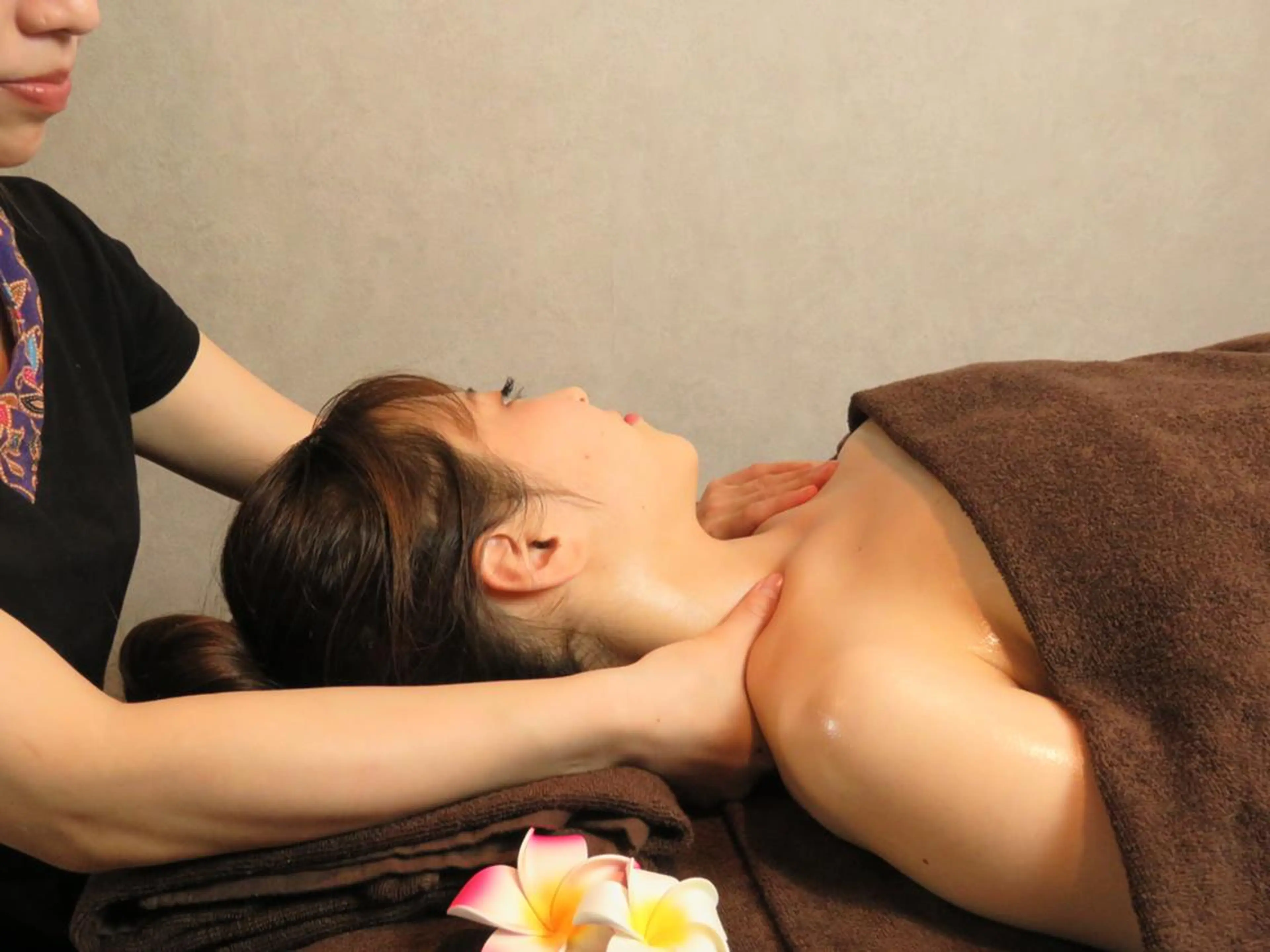 ショート メンズ トリートメント エステ リラク ﾘﾗｸｾﾞｰｼｮﾝ ｻﾛﾝ   calmのエステ・リラクイメージ