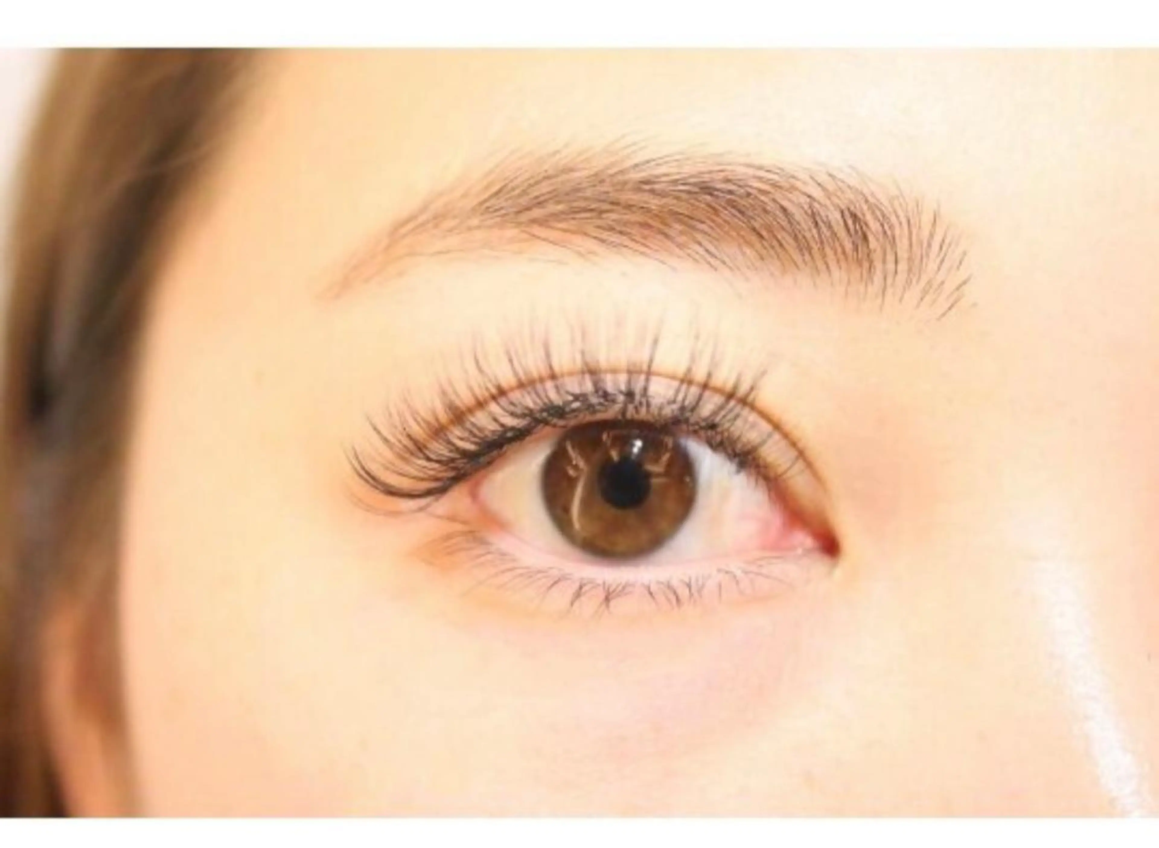 マツエク・マツパ 松永 夏のヘアスタイル