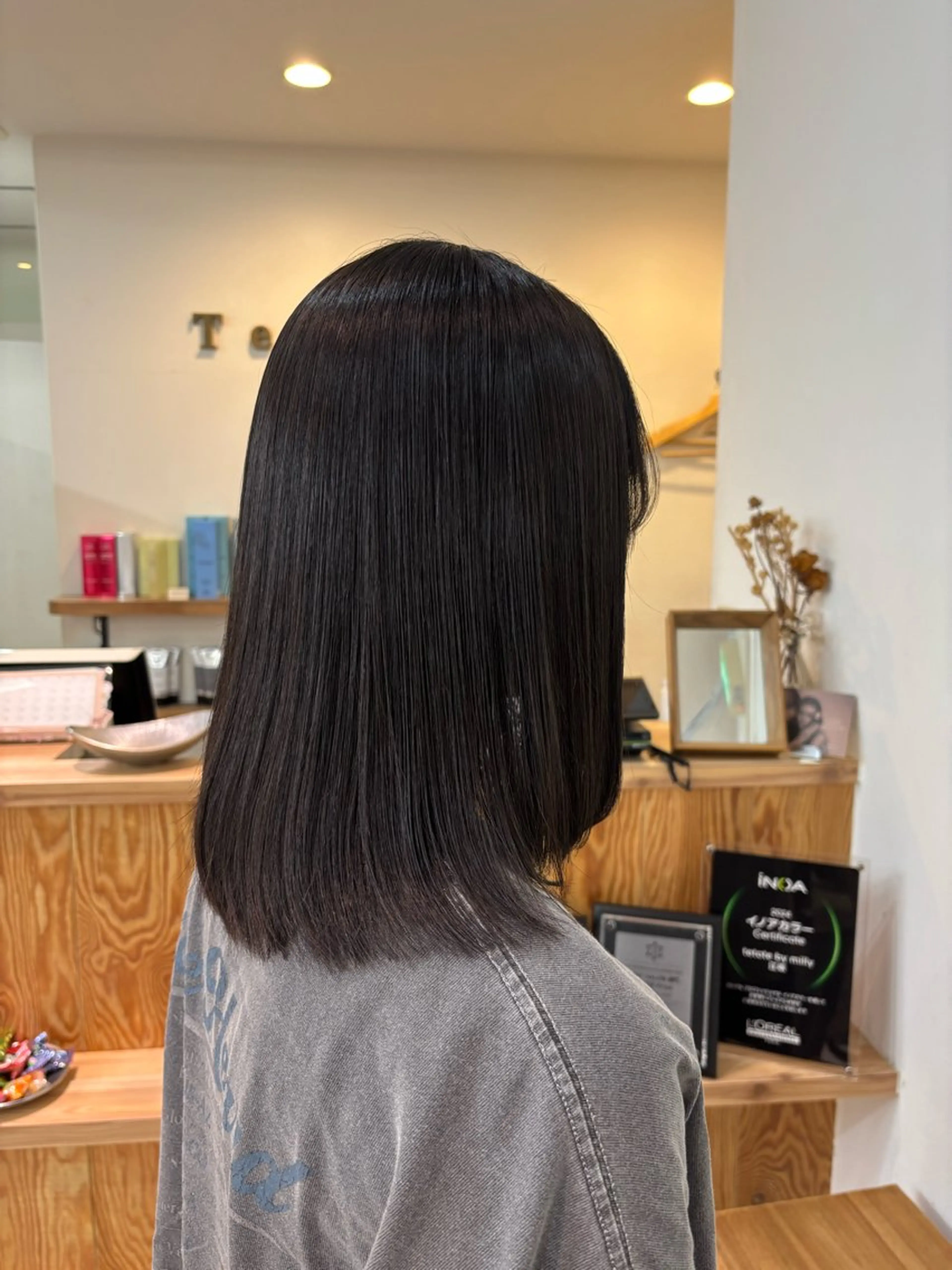 ミディアム 室谷 ゆりあのヘアスタイル