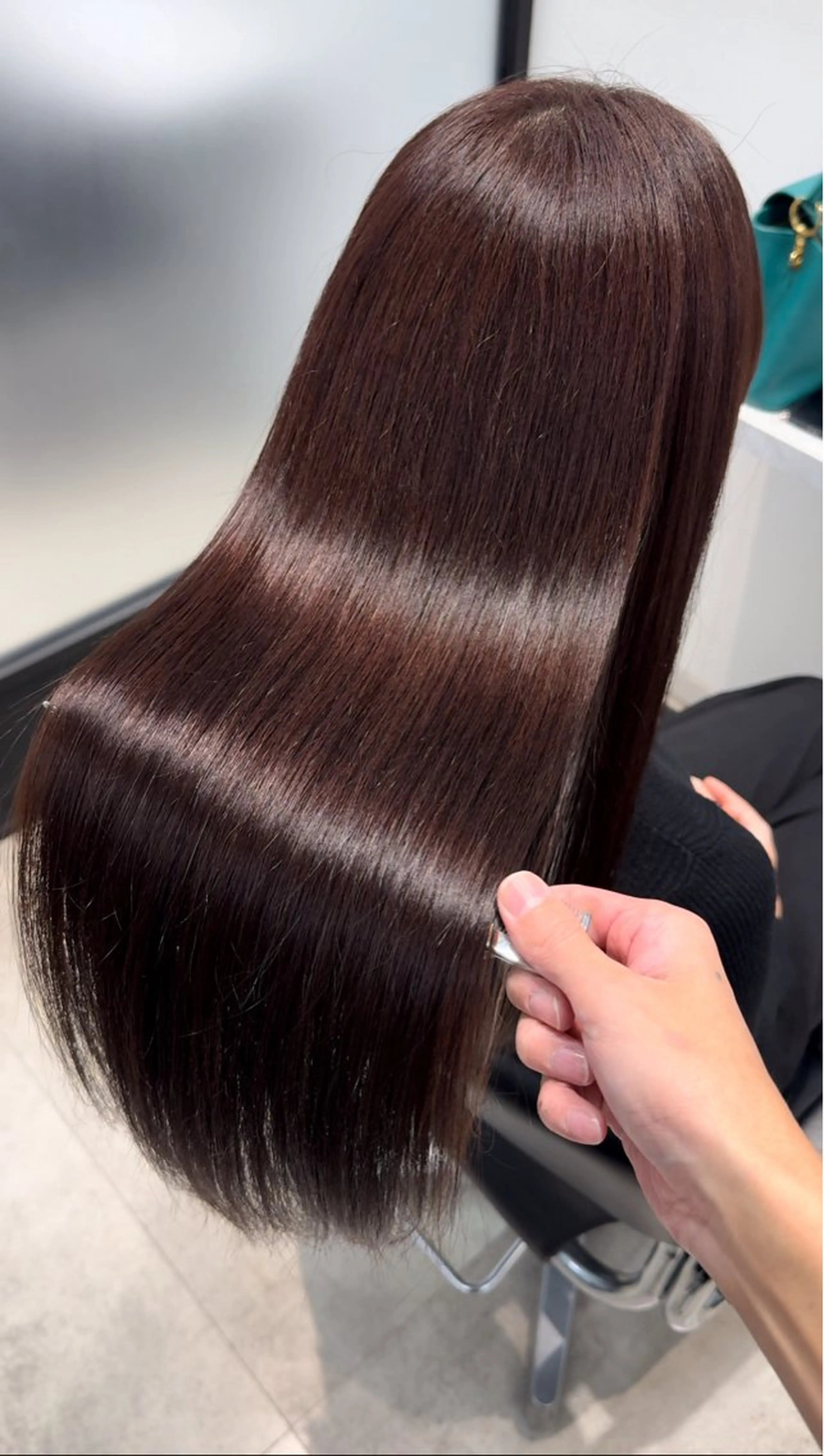 ロング ピンクブラウン 🍀美髪作り/髪質 改善🍀勝又亮平のヘアスタイル