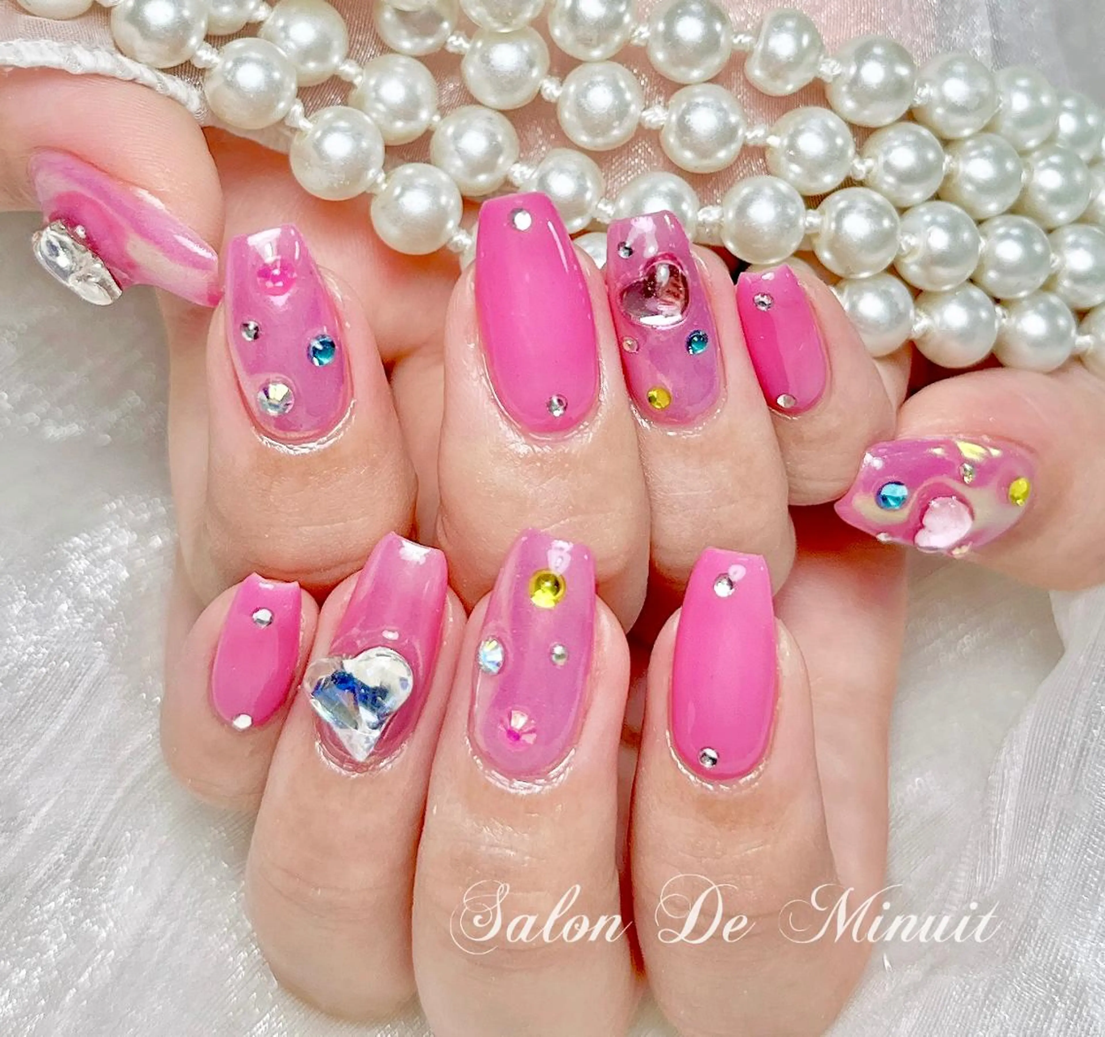 ネイル ハンドネイル ハンドケア Momo 🤍のネイルデザイン