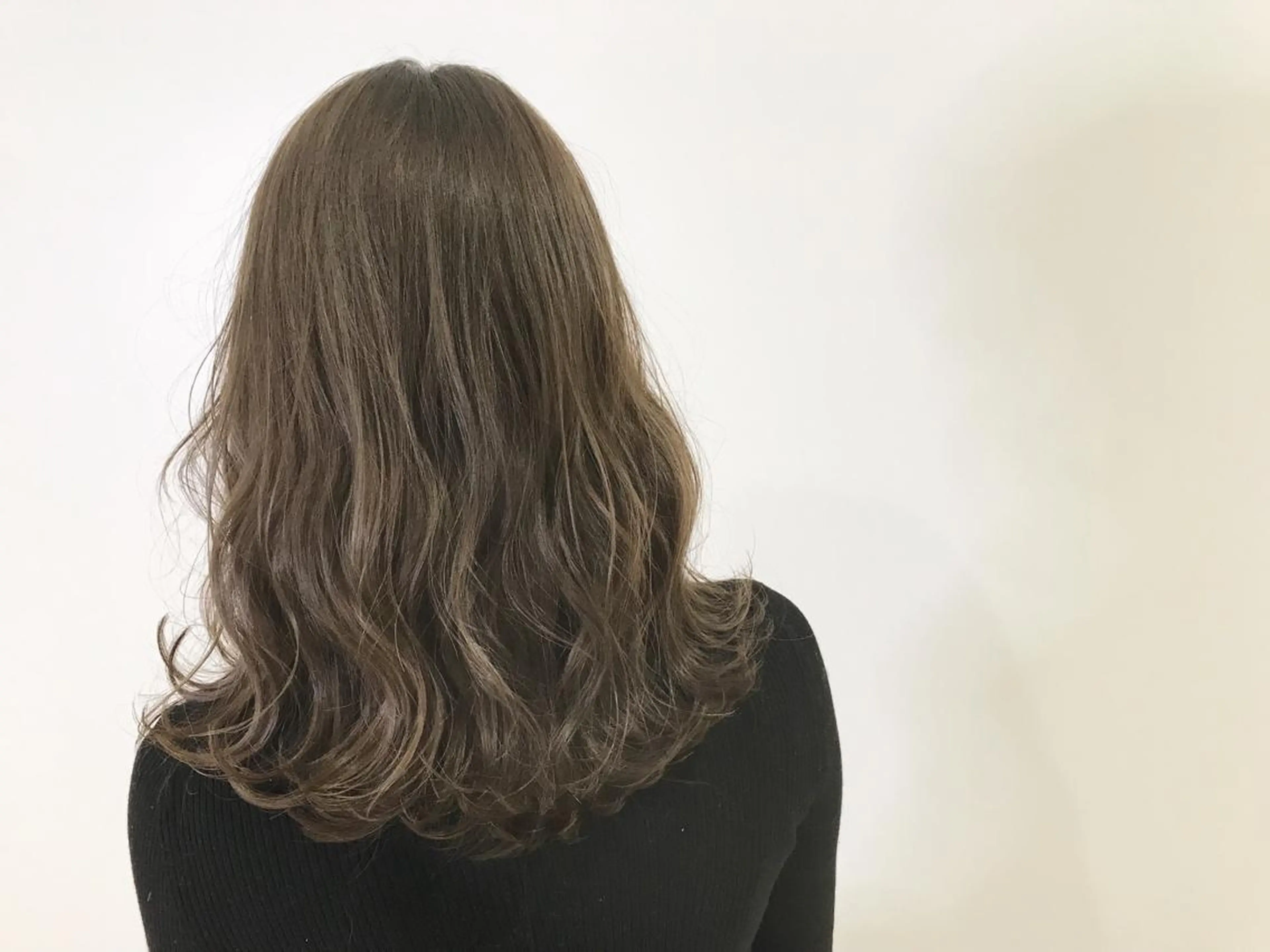 セミロング Ma chérie by lond金山所属・カット講師 久保匠のヘアスタイル