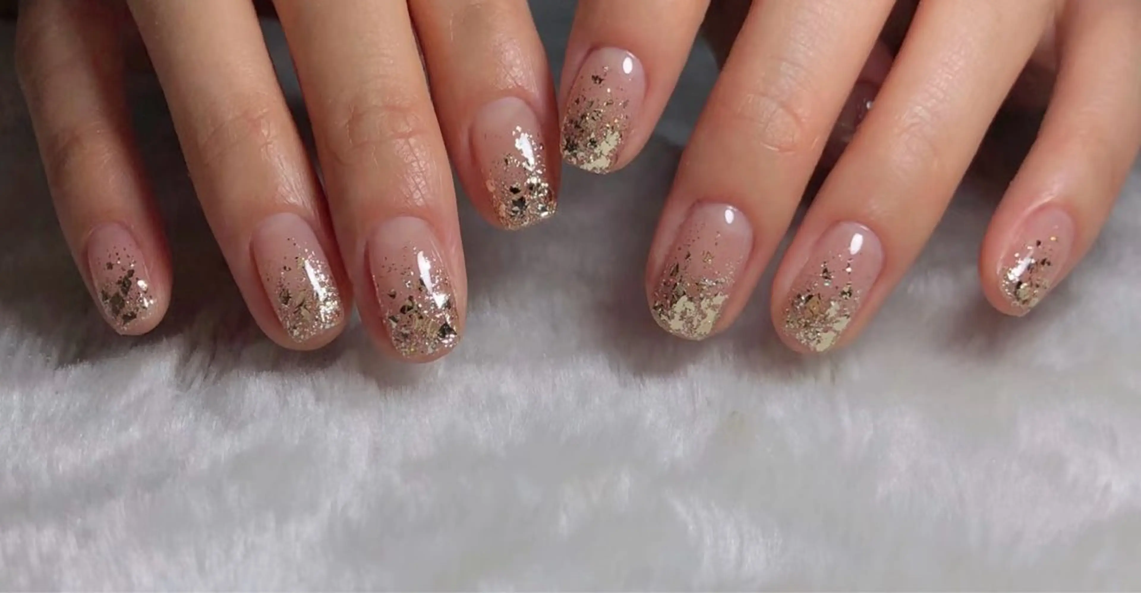 ネイル アートネイル オーロラネイル チークネイル フレンチネイル ガラスフレンチ ハンドネイル 🎀YooLi Nail salonのネイルデザイン