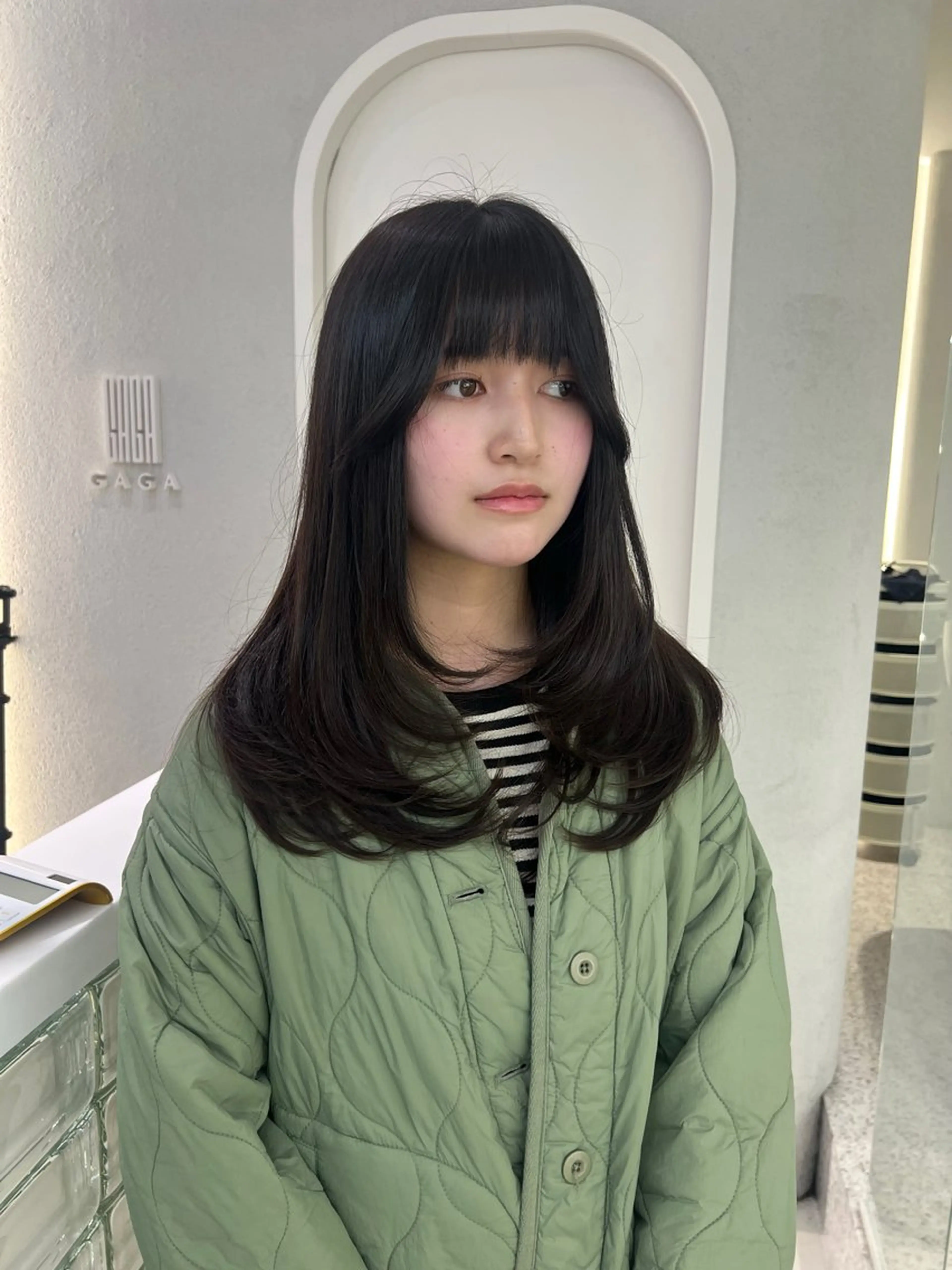 セミロング 顔周りカット レイヤーカット GAGA所属・GAGA AMIKAのヘアスタイル