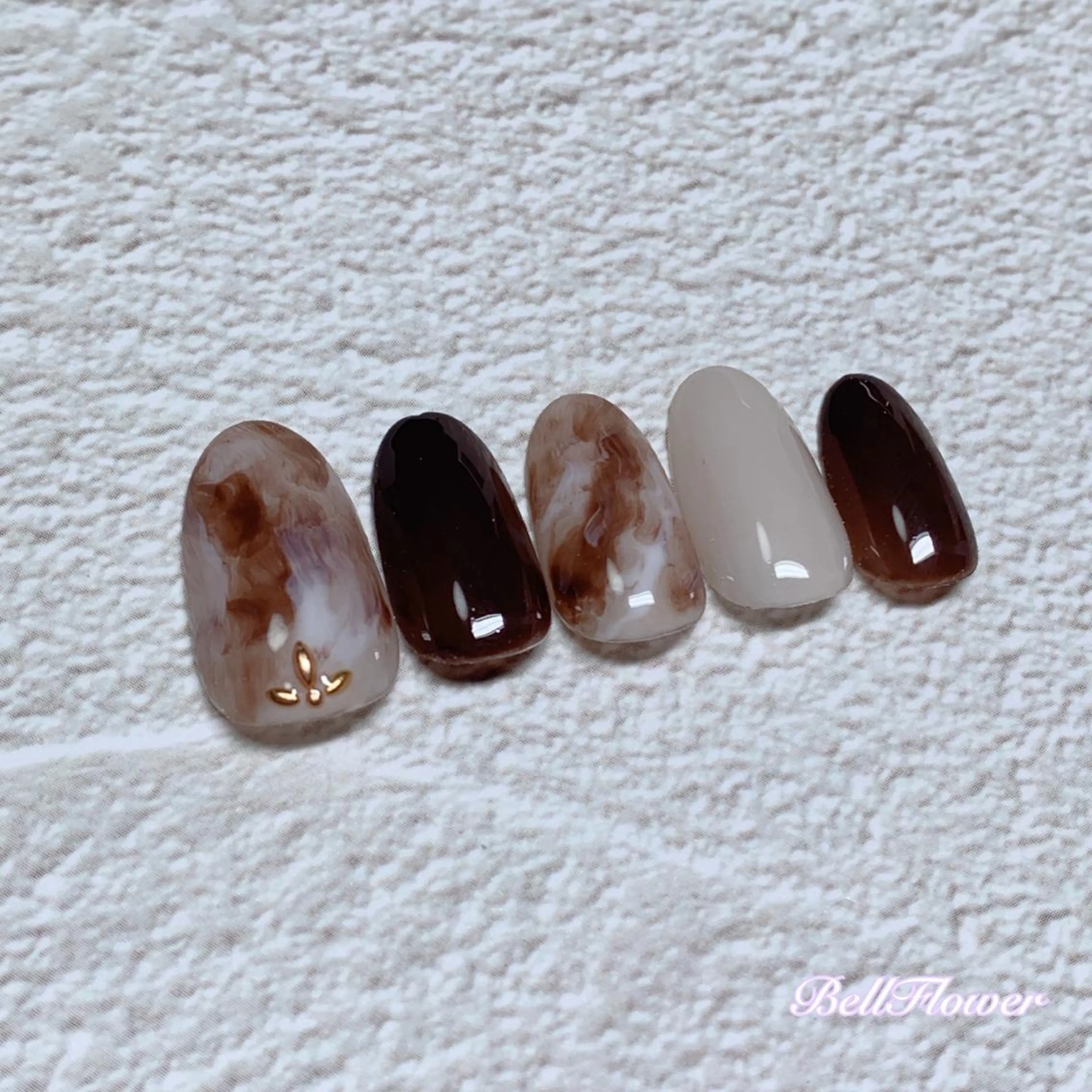 ネイル ハンドネイル Bell Flowerのネイルデザイン