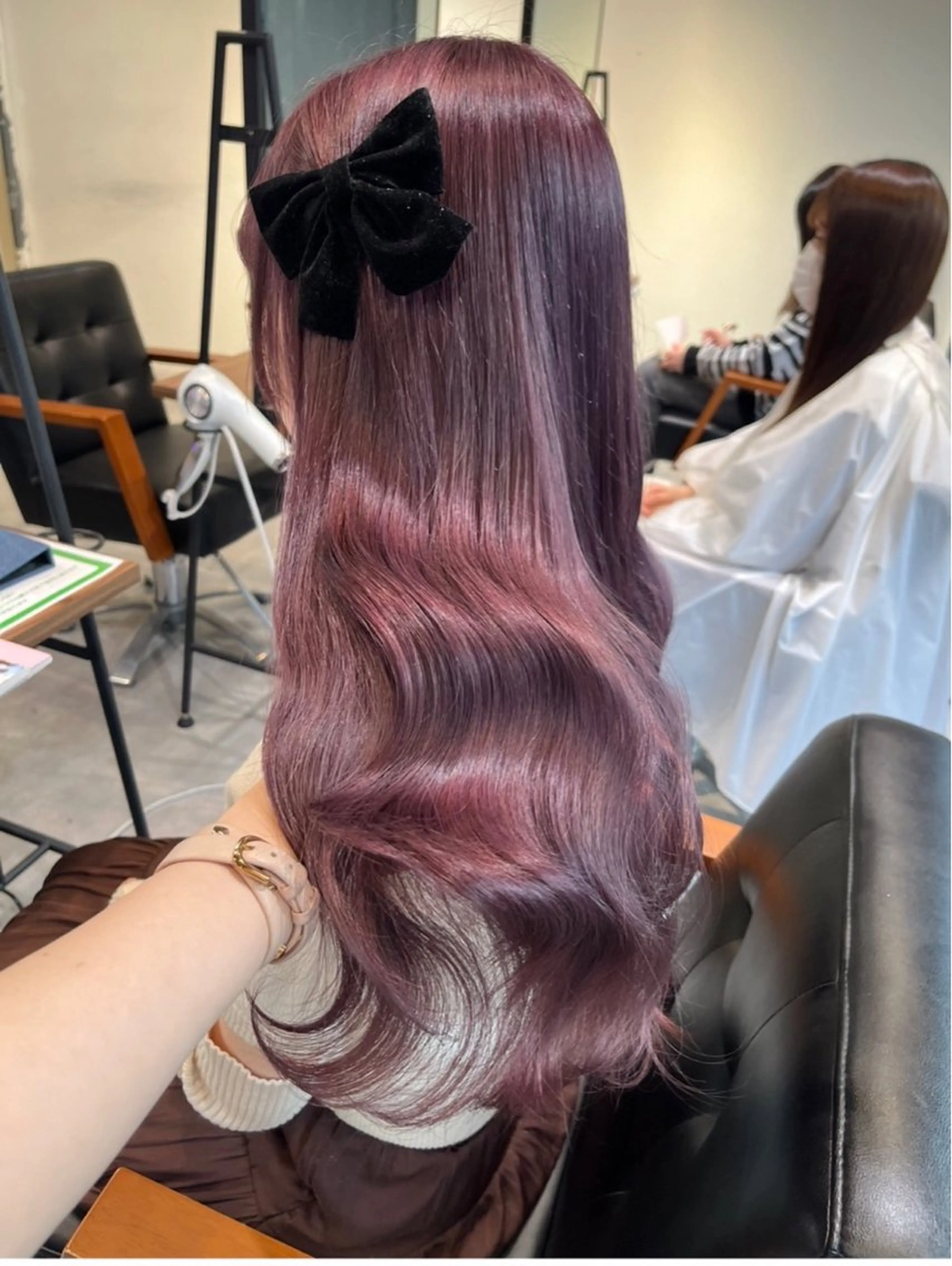 ロング カラー ベージュカラー ラベンダーカラー ラベンダーベージュ ‎Lby home 🪽mikuのヘアスタイル