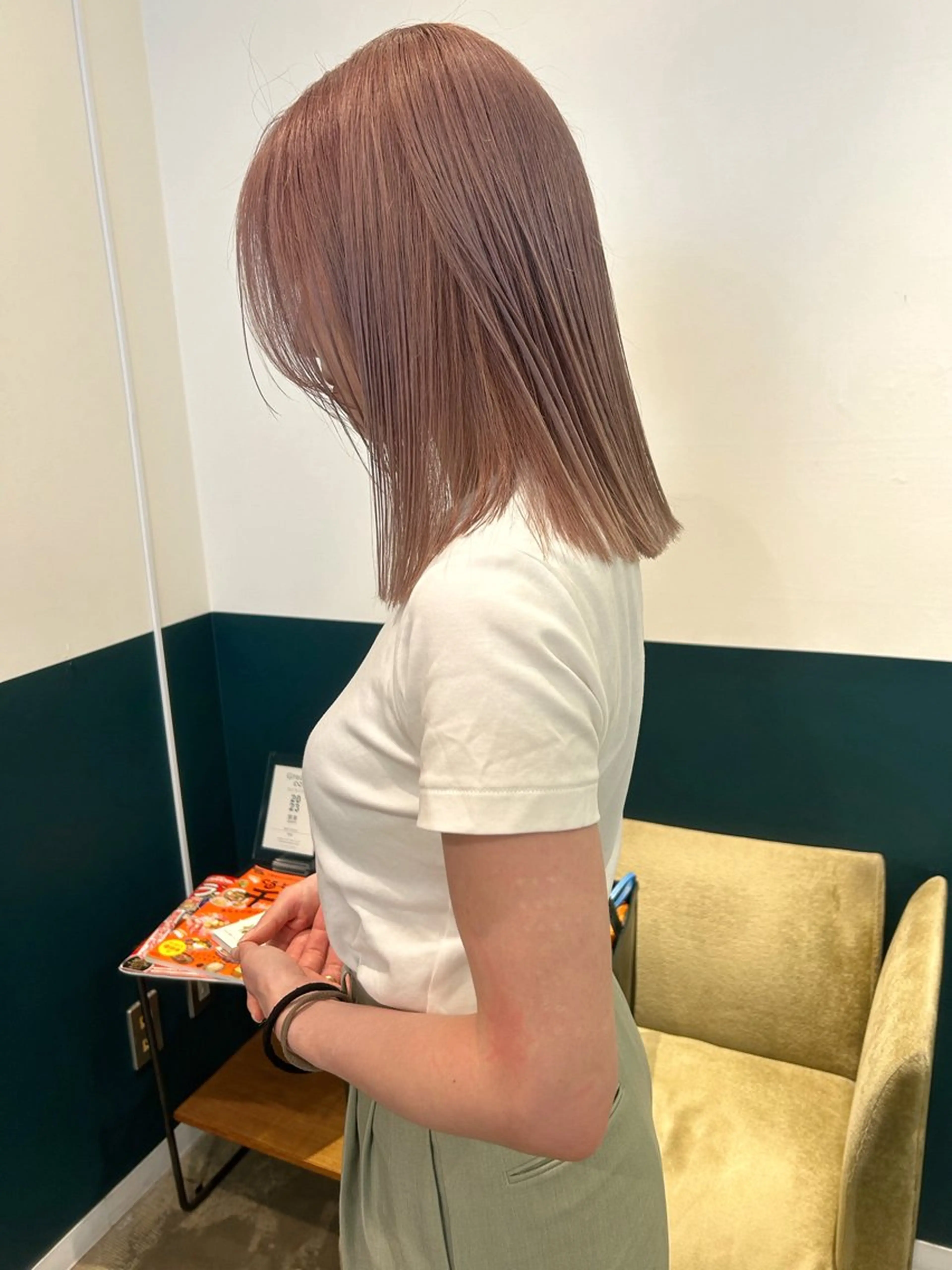 ミディアム カラー ブリーチ ハイトーンカラー カット ヘアカラー カラーリスト菅野 竜矢🌈のヘアスタイル