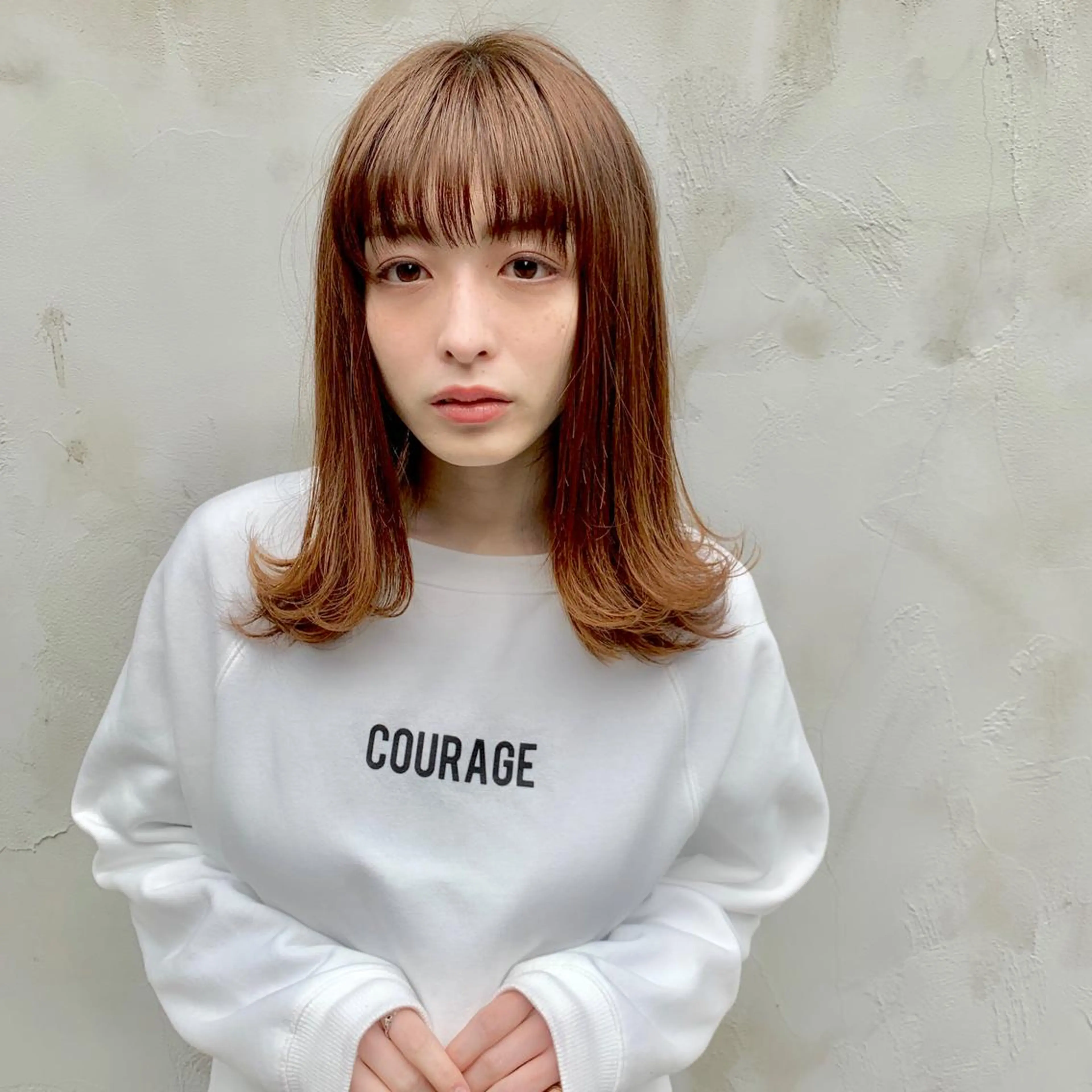 ミディアム カラー ヤスドミ ケイスケのヘアスタイル