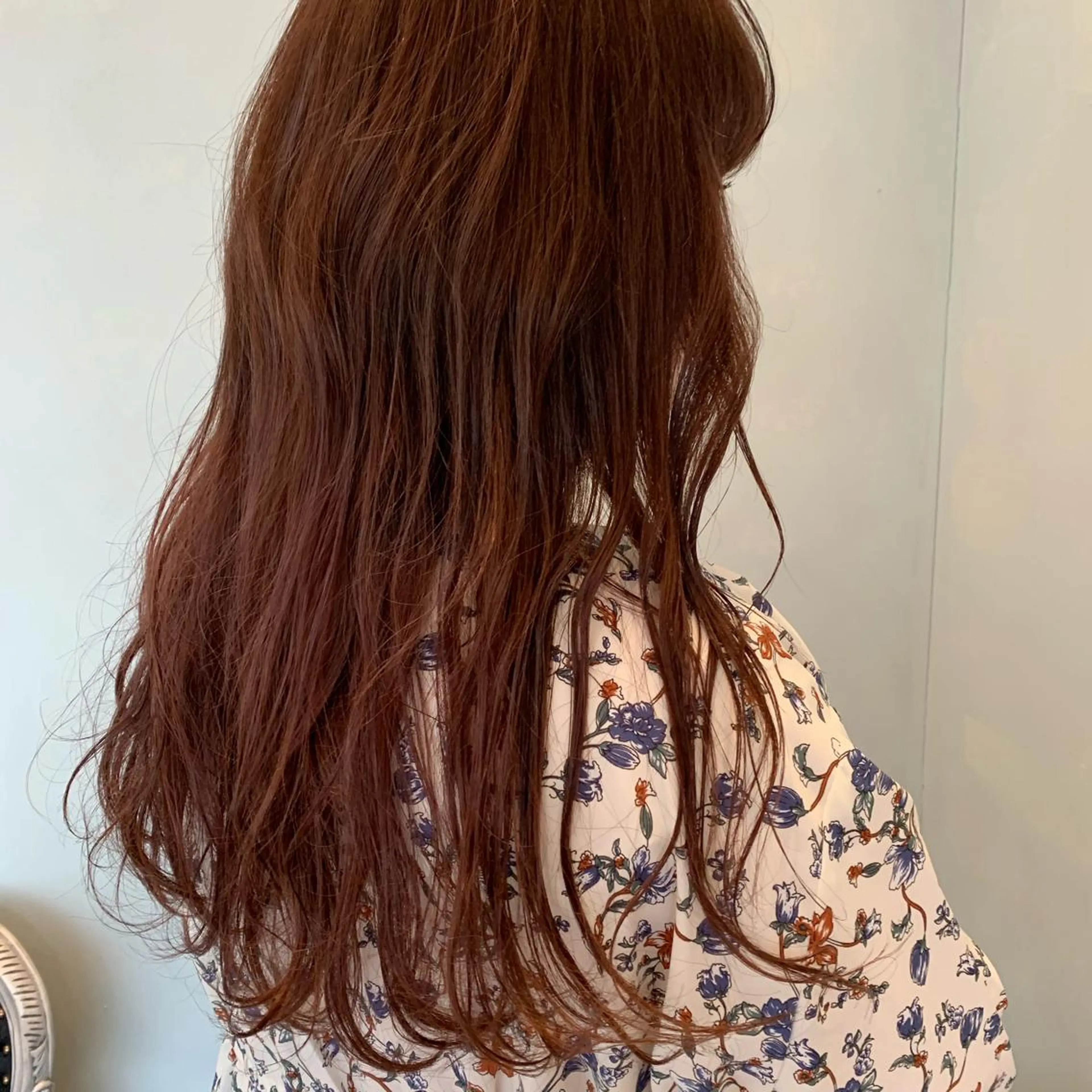 ロング カラー SAKINO. ベージュカラーのヘアスタイル