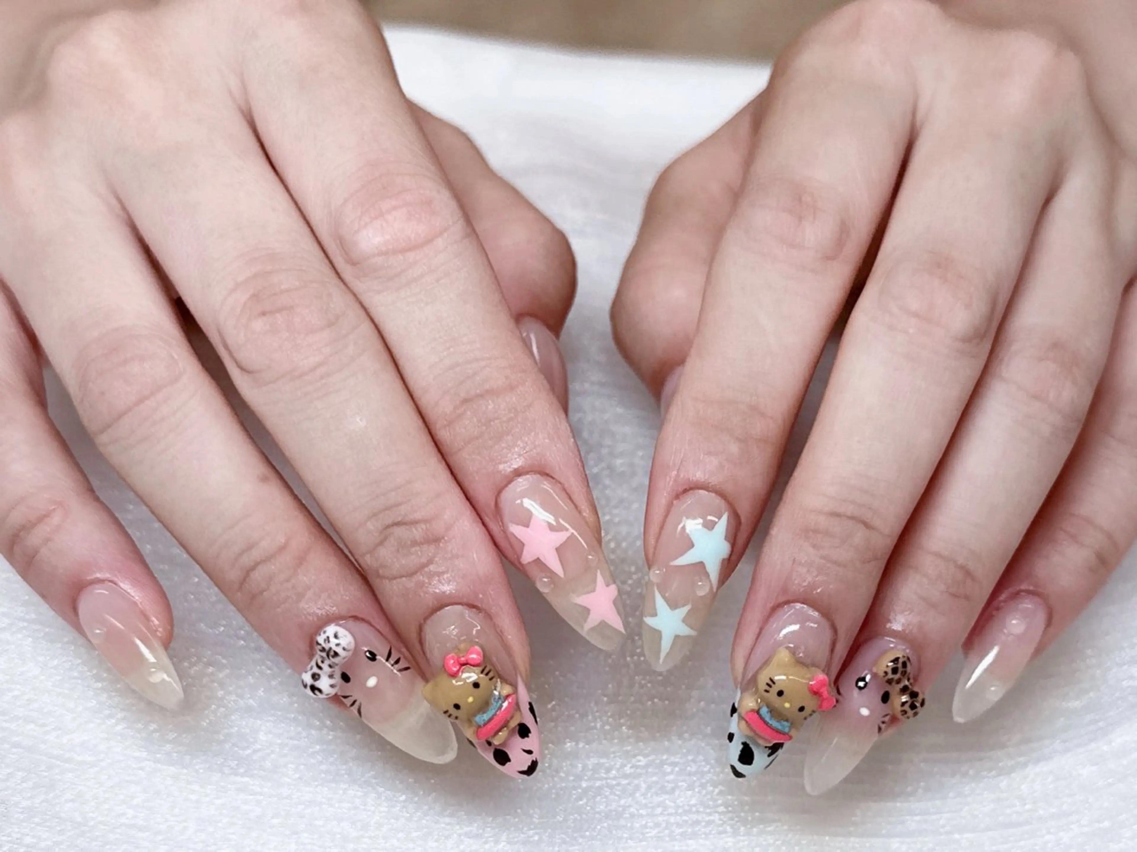 ネイル ハンドネイル ハンドケア メイ 💅のネイルデザイン