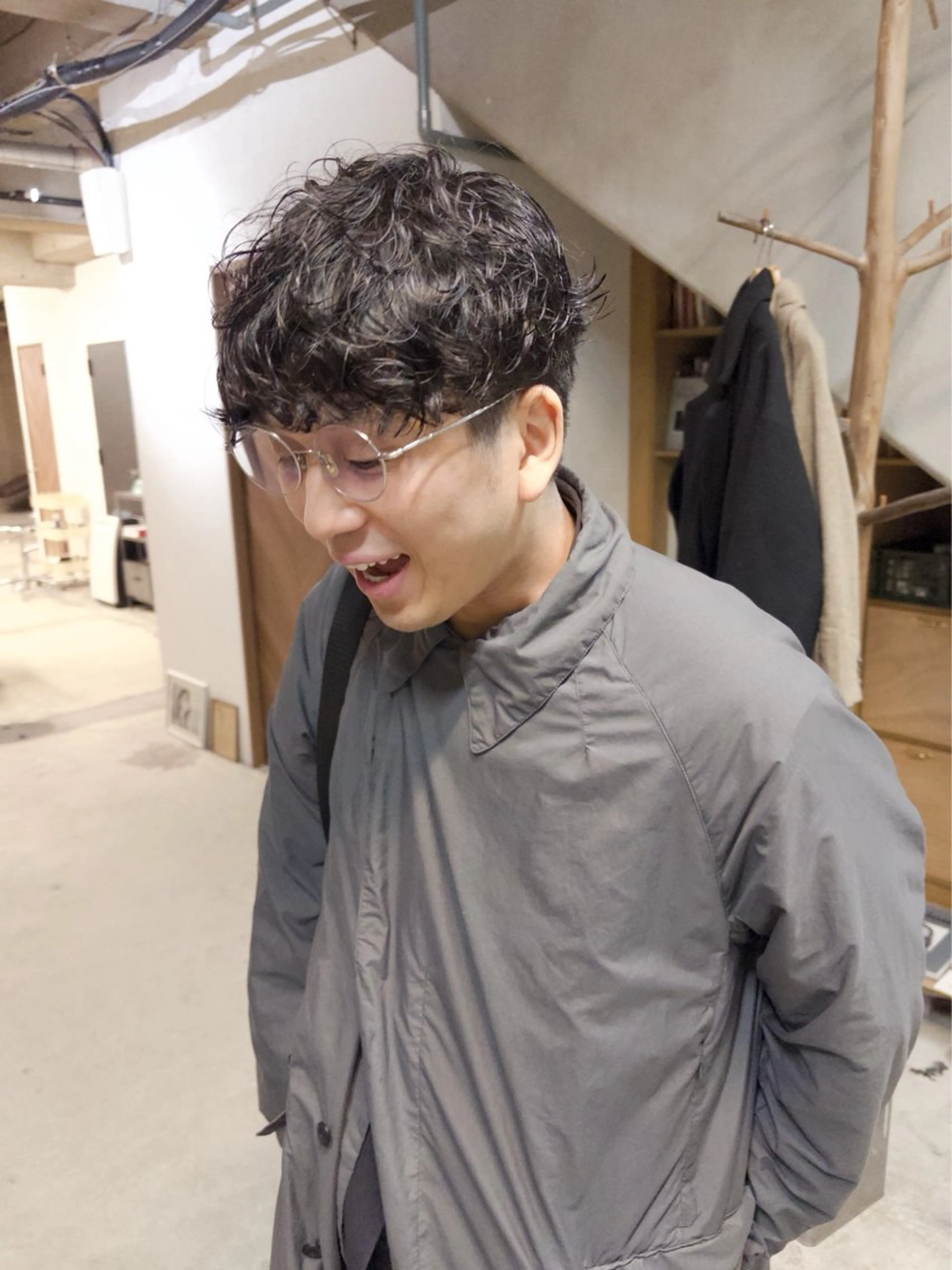 パーマ メンズ KVELL ユナのヘアスタイル