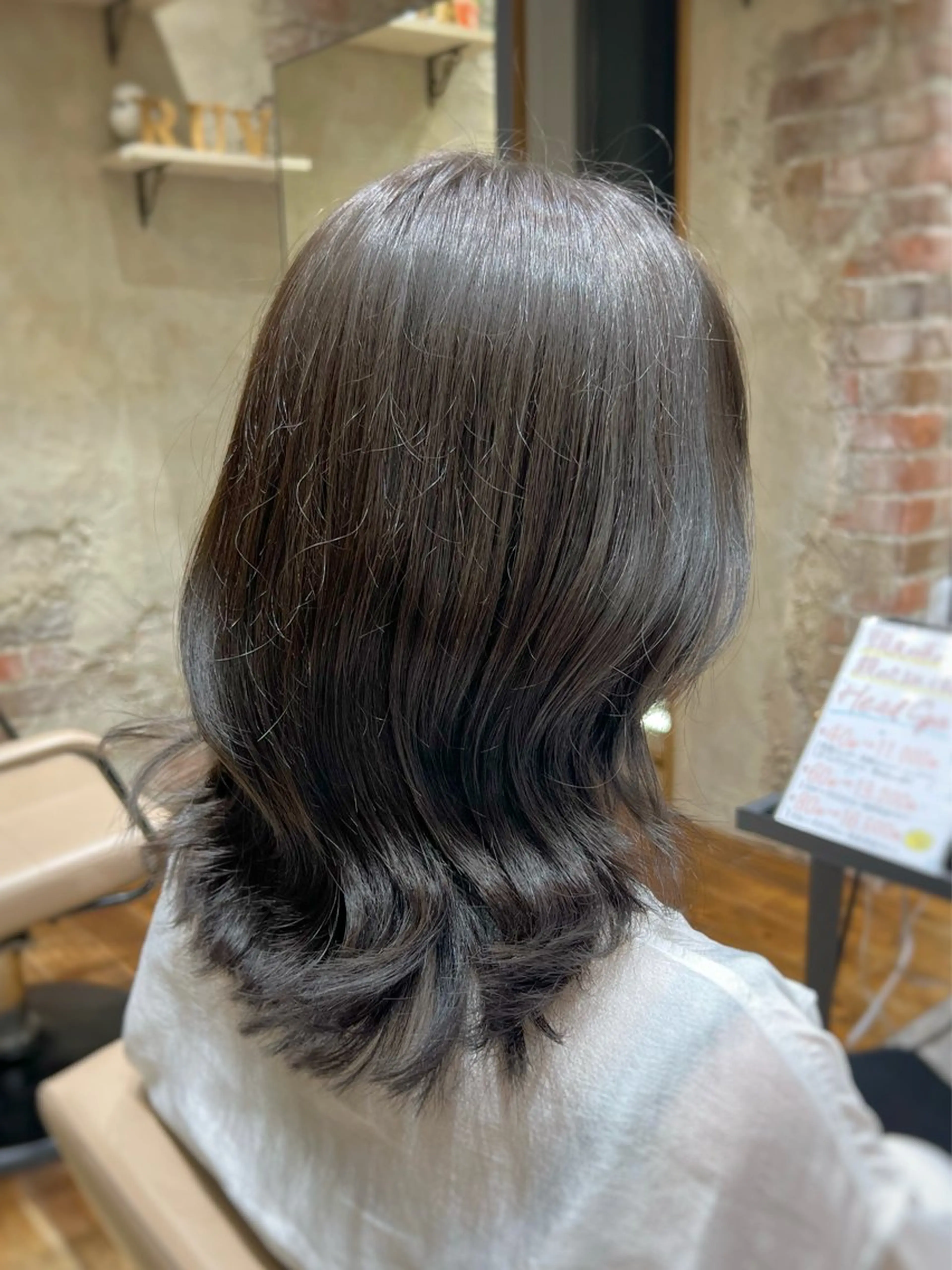 ミディアム 💍新宿ショート 💍岩田莉奈のヘアスタイル