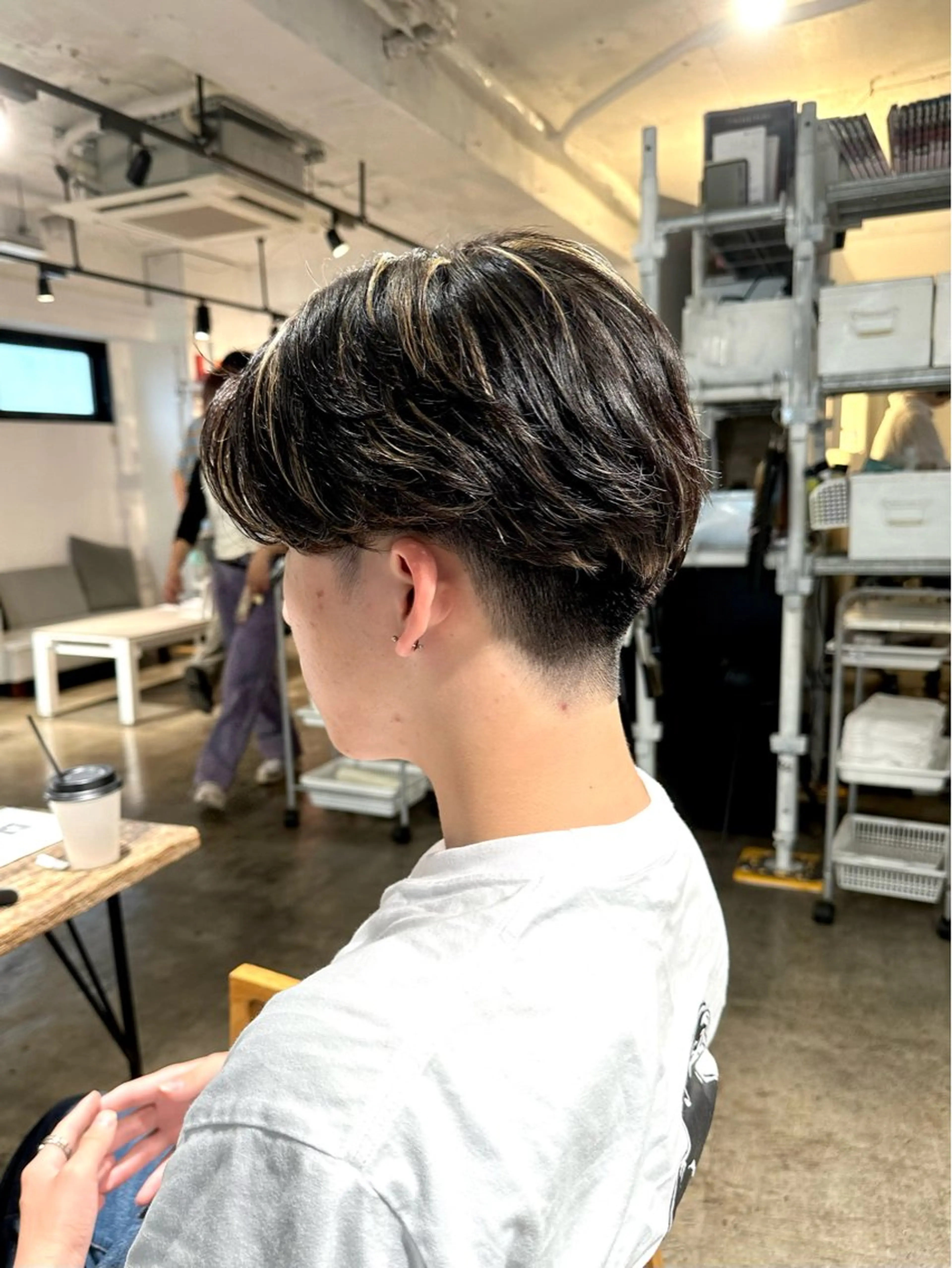 カラー パーマ メンズ メンズハイライト カルマパーマ メンズパーマ ハイライトカラー カット ヘアカラー トリートメント 骨格補正施術/メンズ 専門美容師/YUYAのヘアスタイル