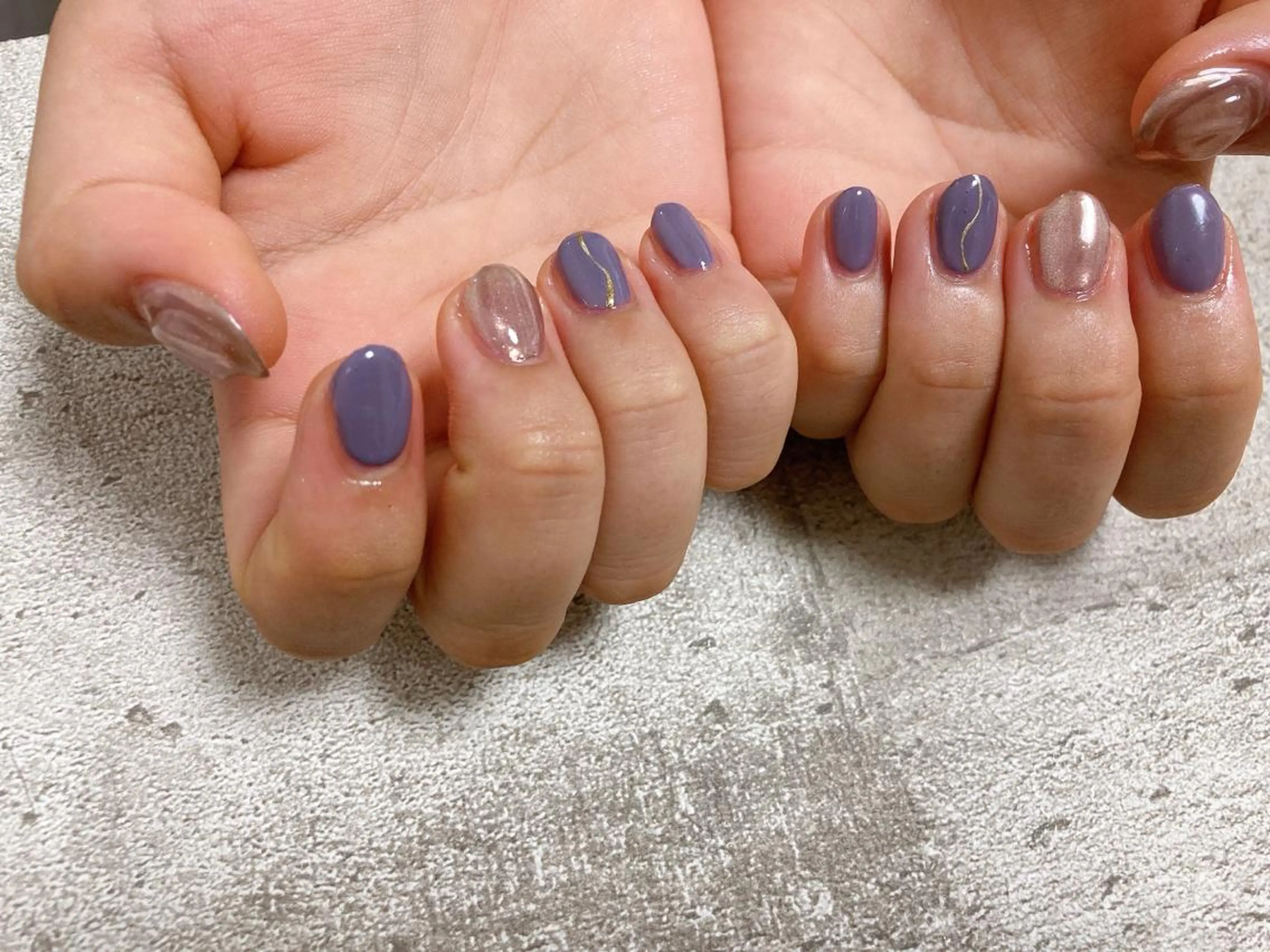 ネイル ぷっくりネイル mogunail &blowのネイルデザイン