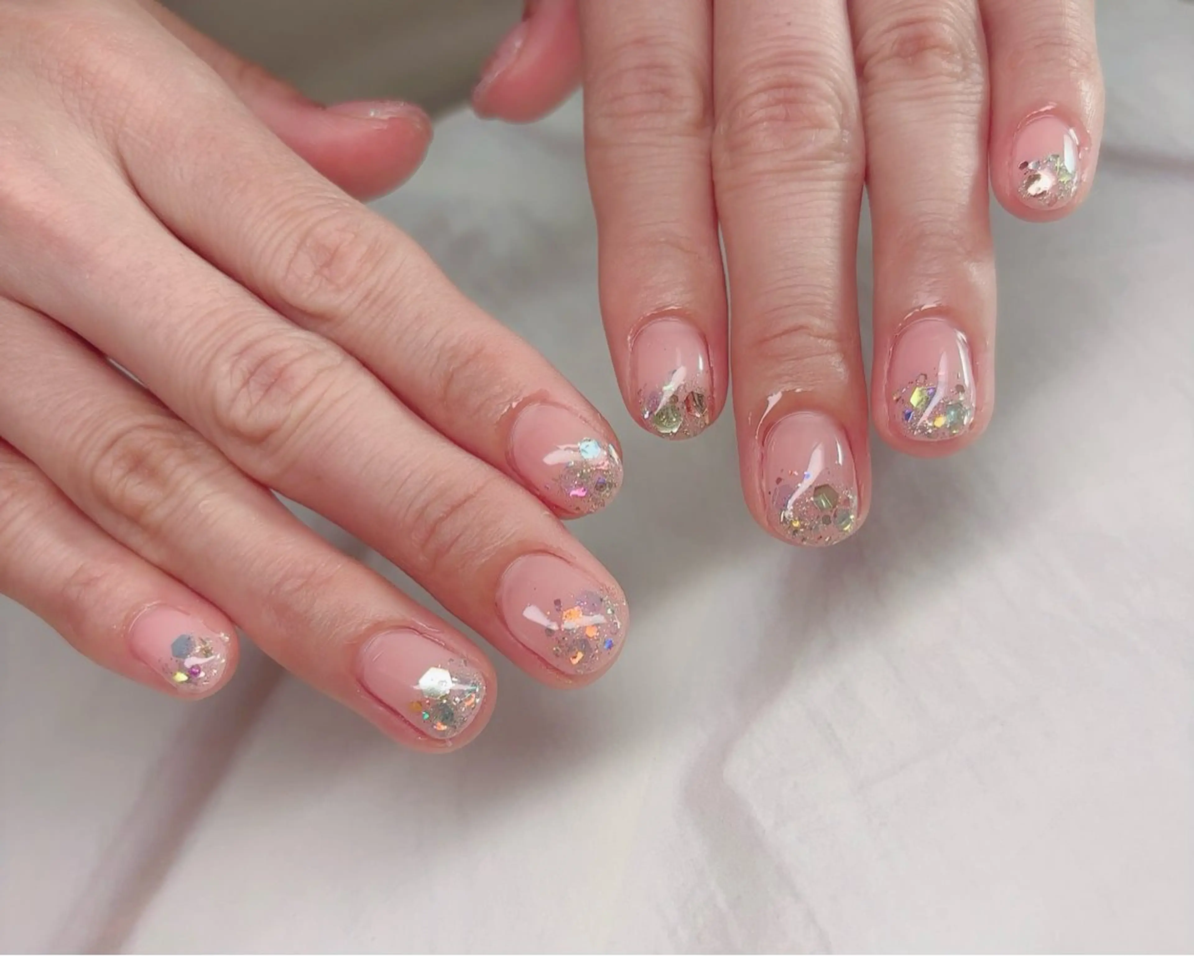 ネイル グラデーション ラメ(グリッター) ラメグラデーション ワンカラーネイル ハンドネイル NailbyN所属・Nail_by N1のネイルデザイン