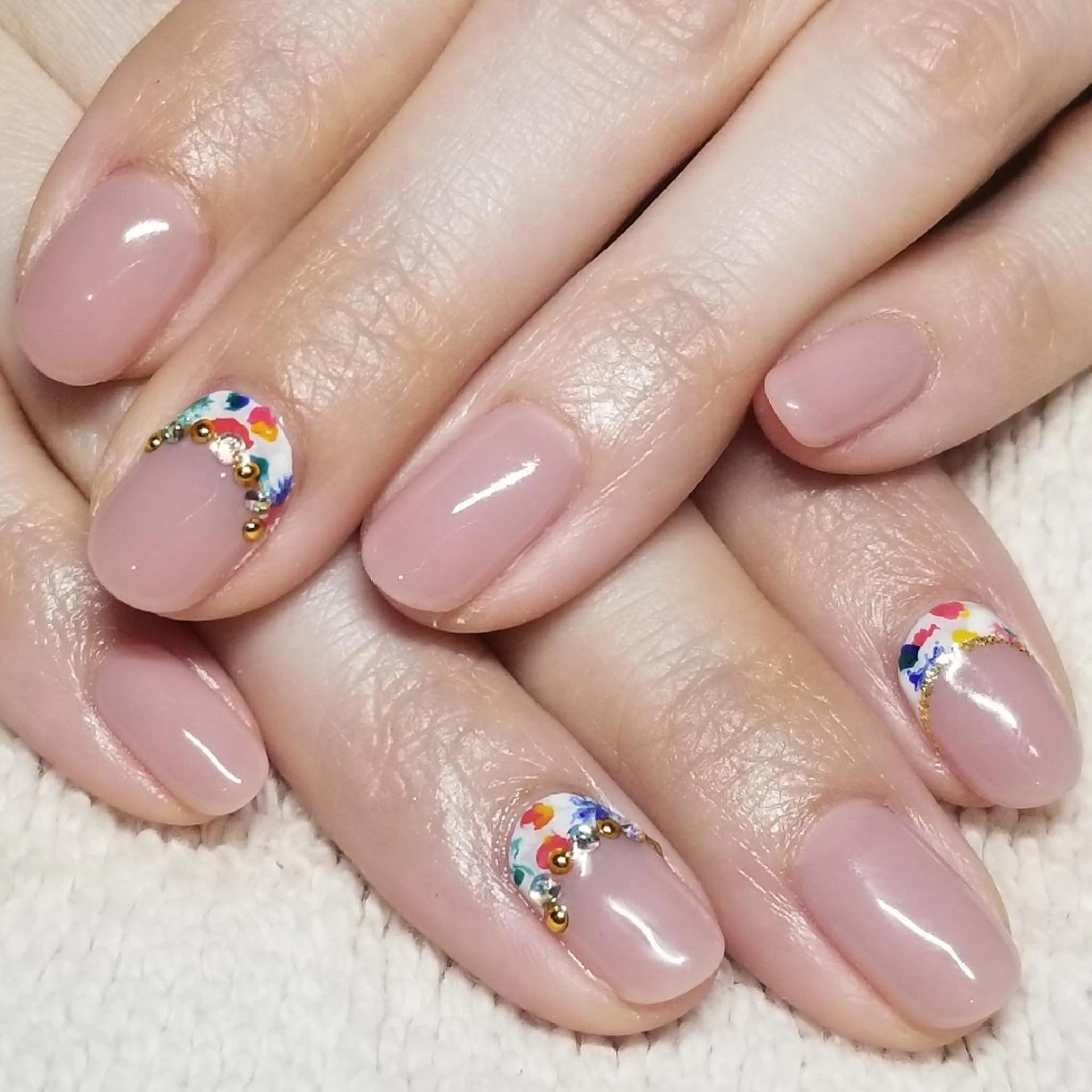 ネイル ワンカラーネイル 春ネイル ハンドネイル よしだ ひろきのネイルデザイン