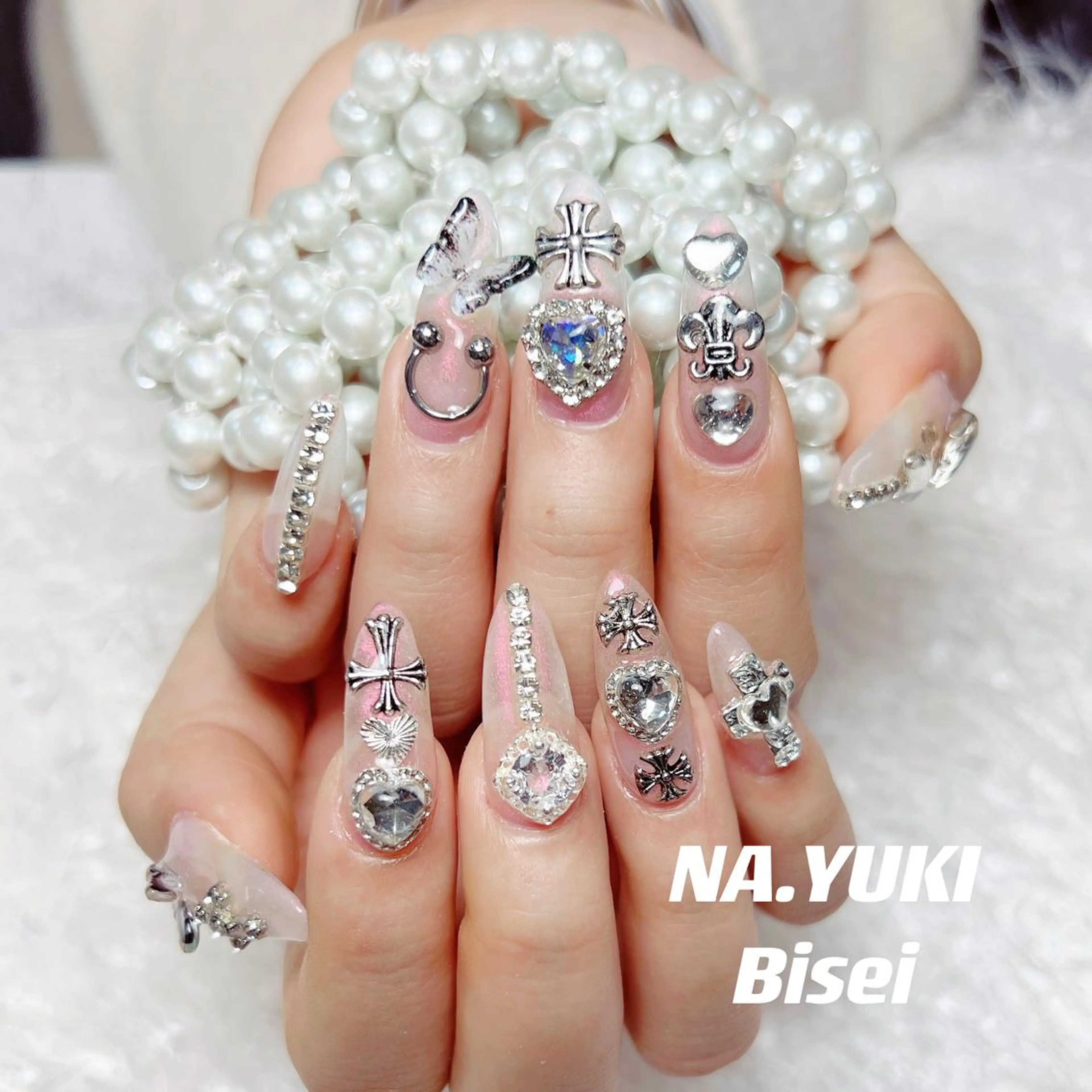 ネイル ロング ハンドネイル ハンドケア ナユキNA.YUKI 池袋店のネイルデザイン