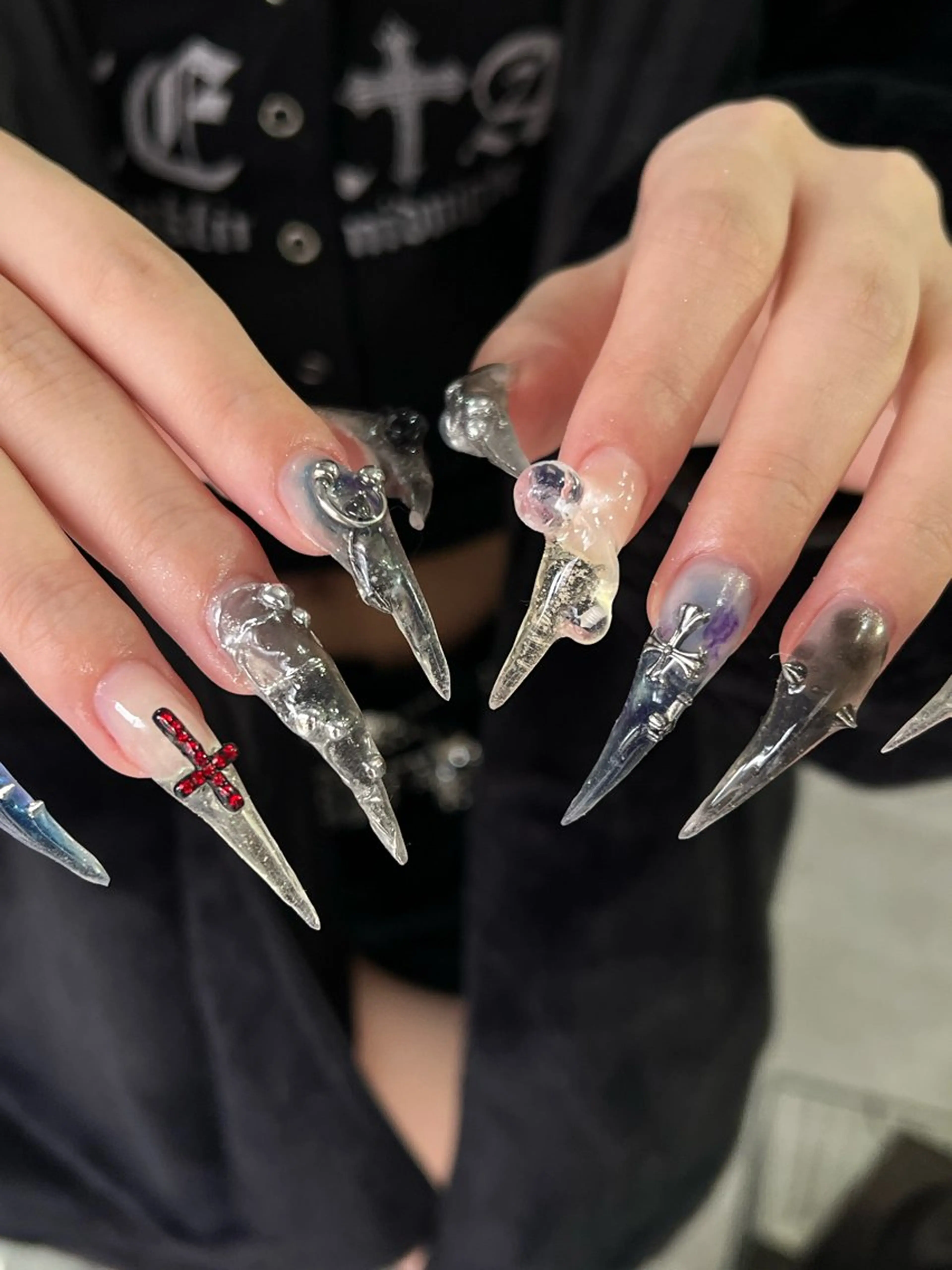 ネイル ハンドネイル Hata nail 🎀個性派ニュアンスのネイルデザイン