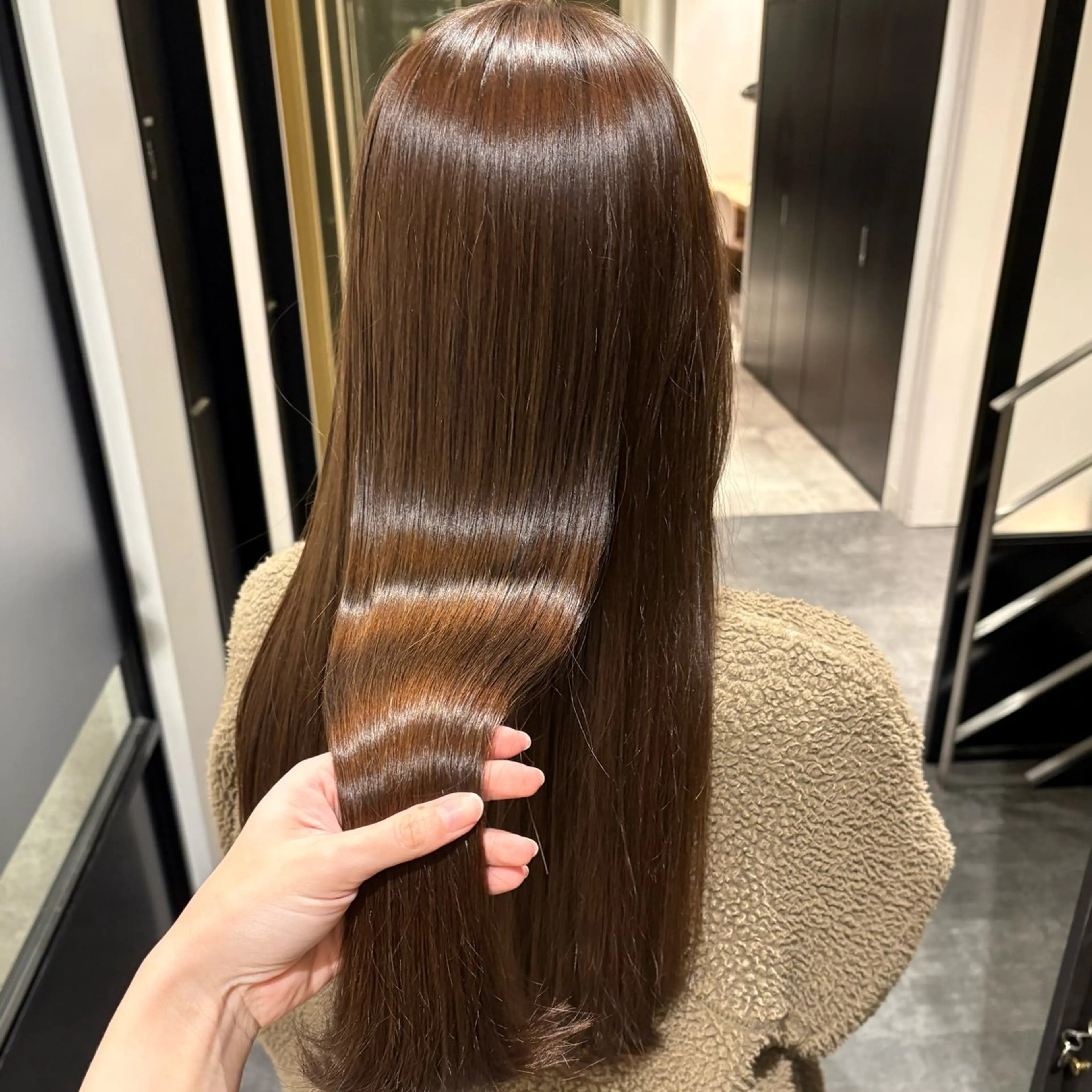 【premium care🤍】似合わせcut＋透明感ケアカラー＋4step高保湿トリートメント🫧の写真