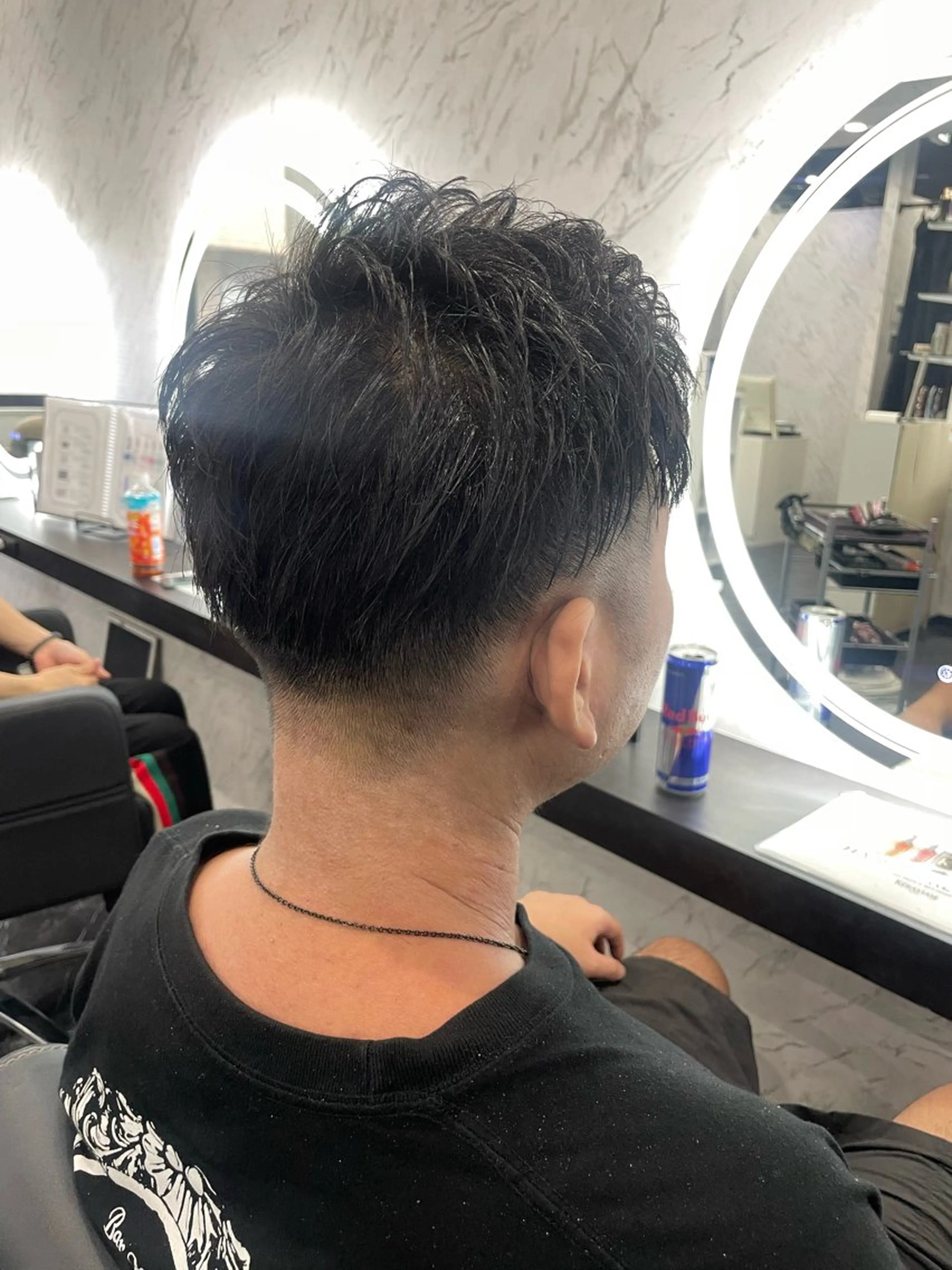 メンズ スパイキーショート カット 五十嵐 満梨奈のヘアスタイル