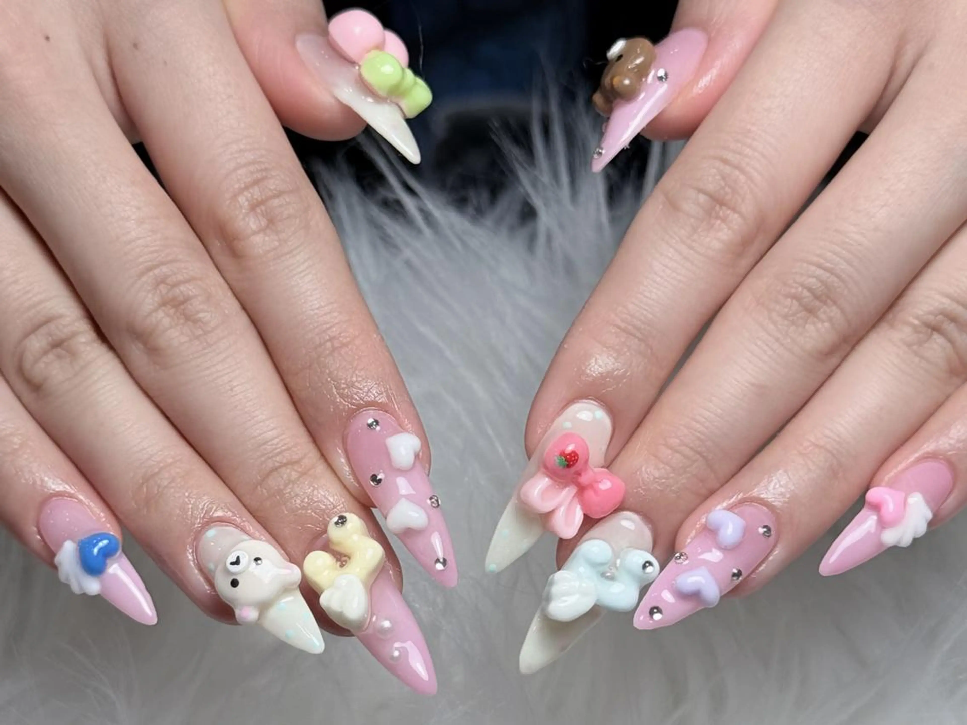 ネイル ThuNaMi Belle Nailのネイルデザイン