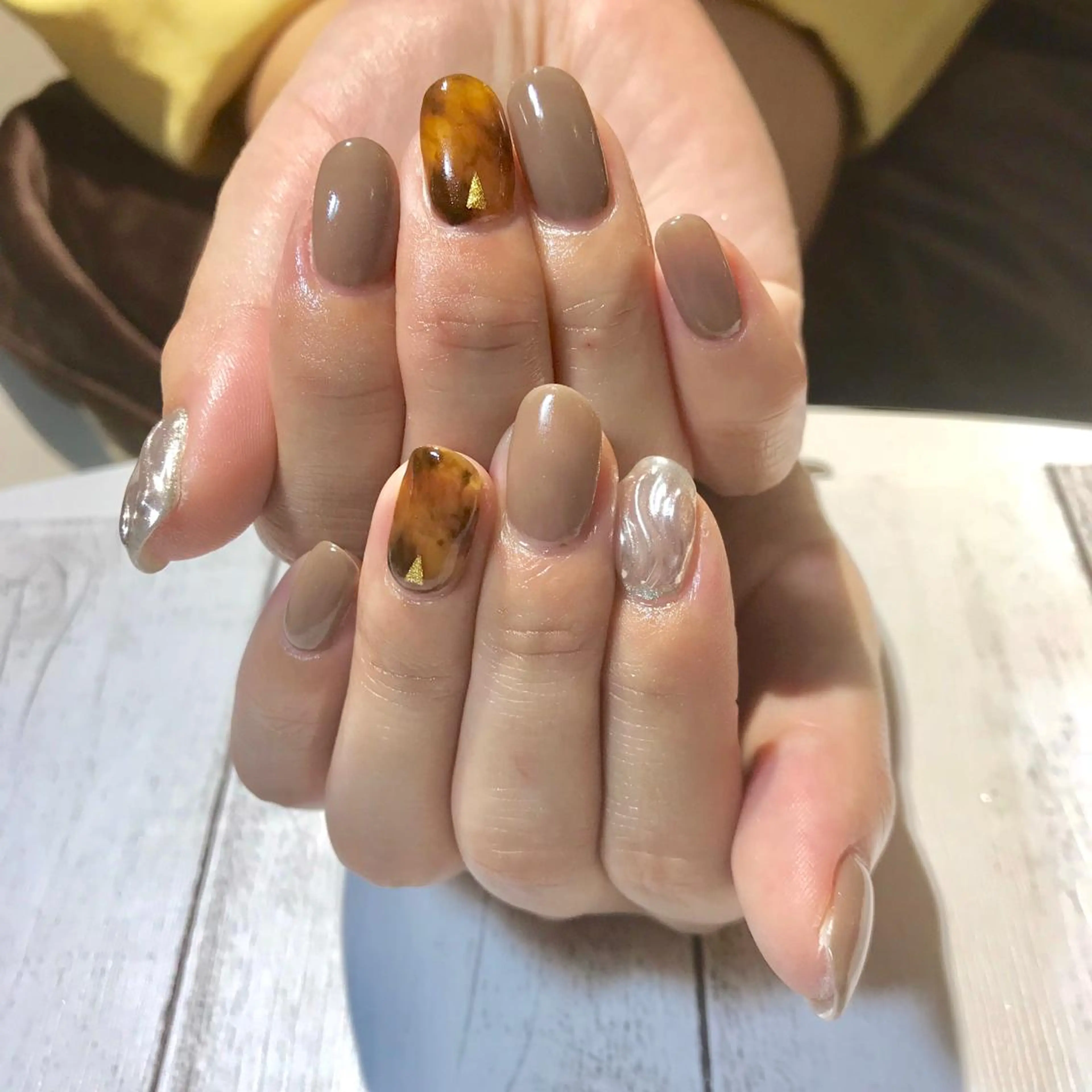 ネイル アートネイル べっ甲ネイル ミラーネイル MIORA︎ マツエク×ネイルのマツエク・マツパデザイン