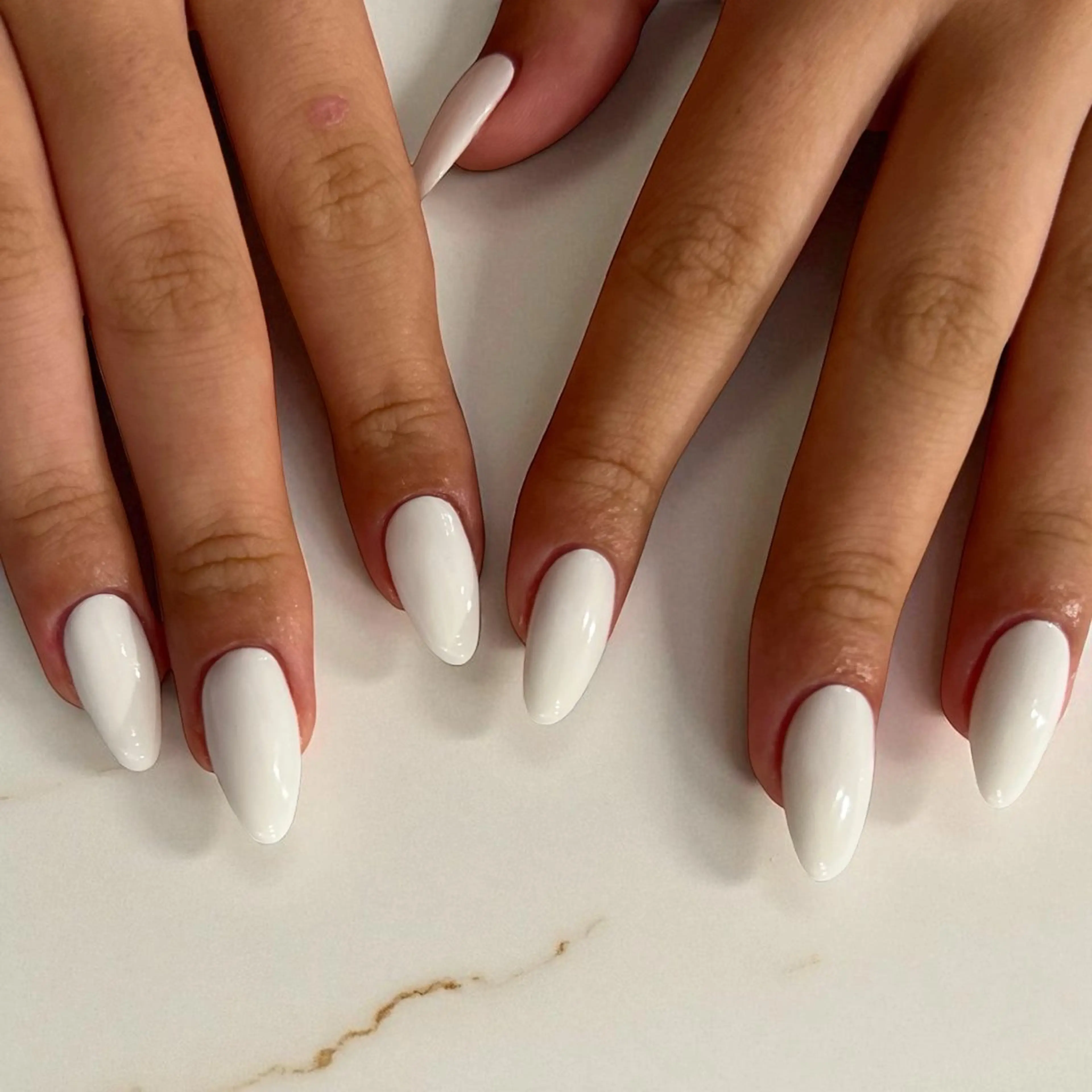 ネイル ハンドネイル ハンドケア emunail あやかのネイルデザイン