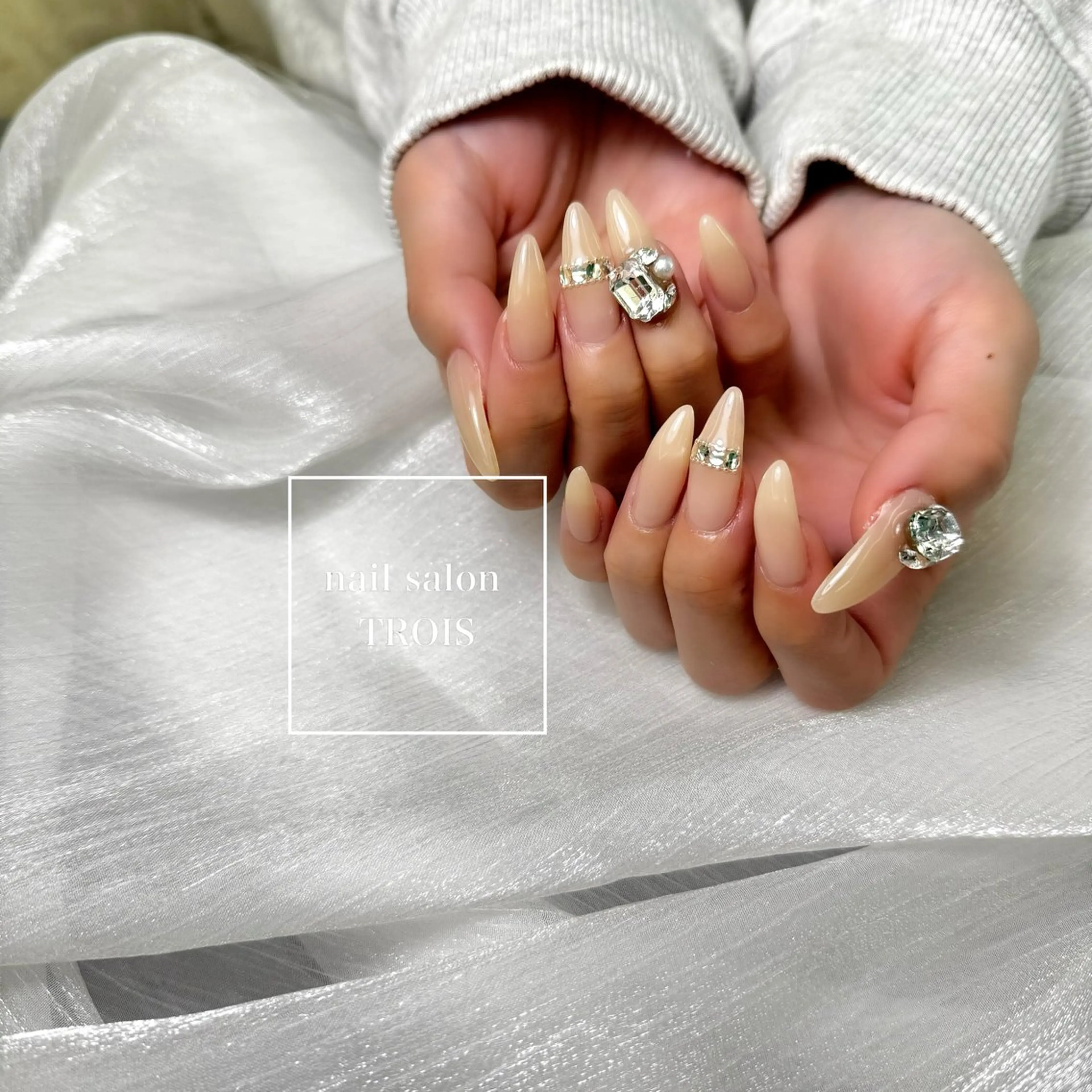 ロング TROIS NAIL所属・Nail &eye TROISのネイルデザイン