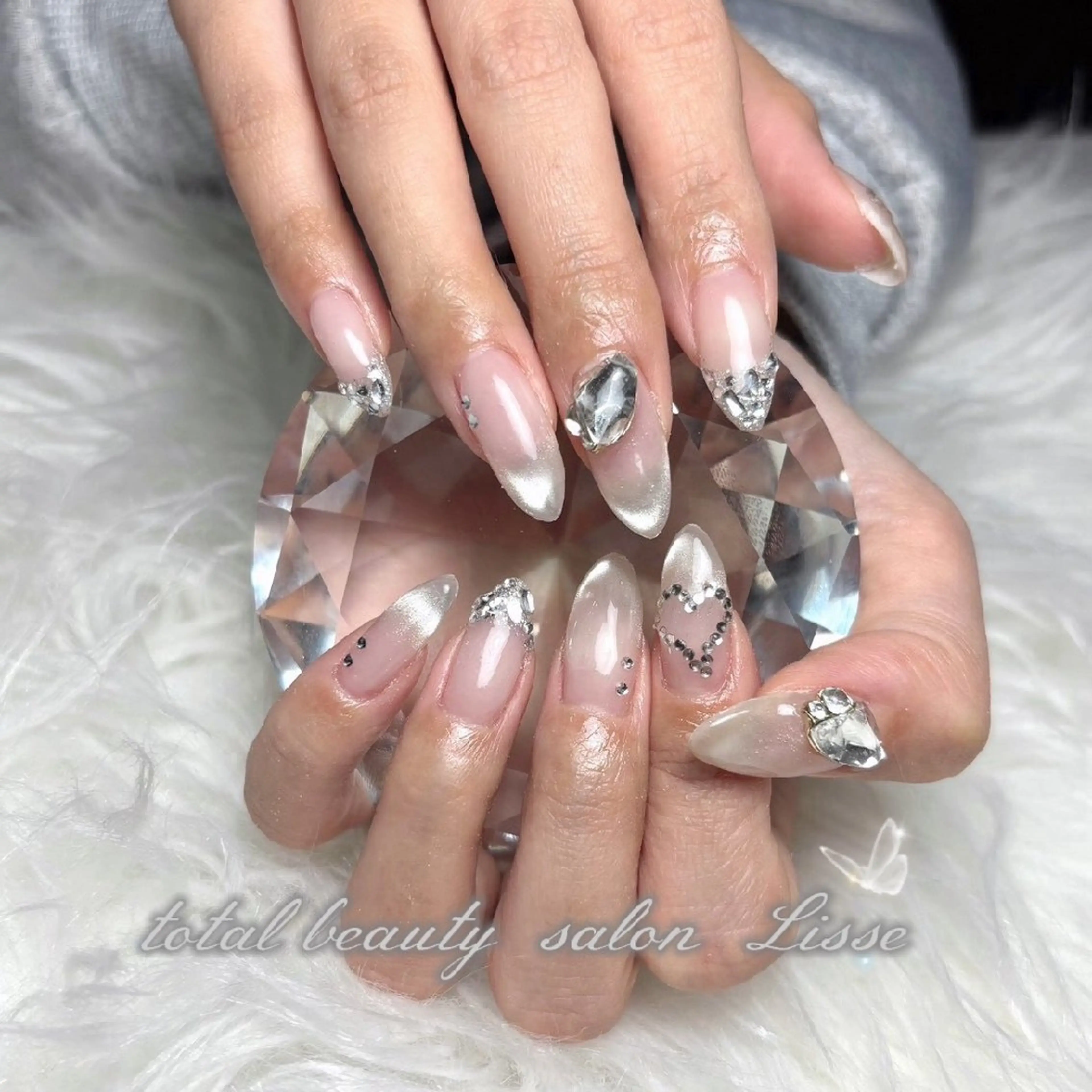 ネイル ハンドネイル Lisse ネイル/ 脱毛/アイブロウのネイルデザイン