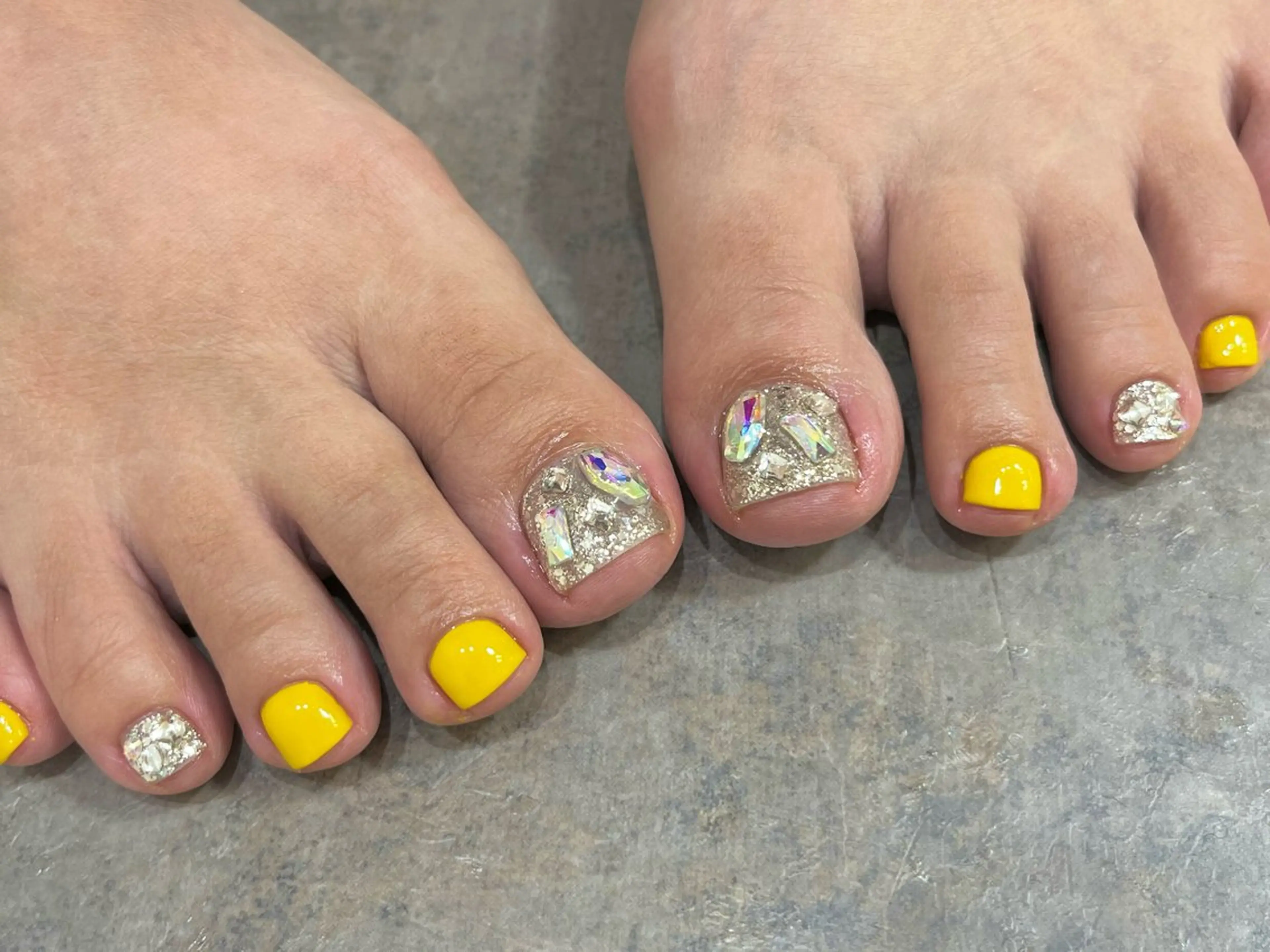 ネイル フットネイル Momonails Ayanoのネイルデザイン