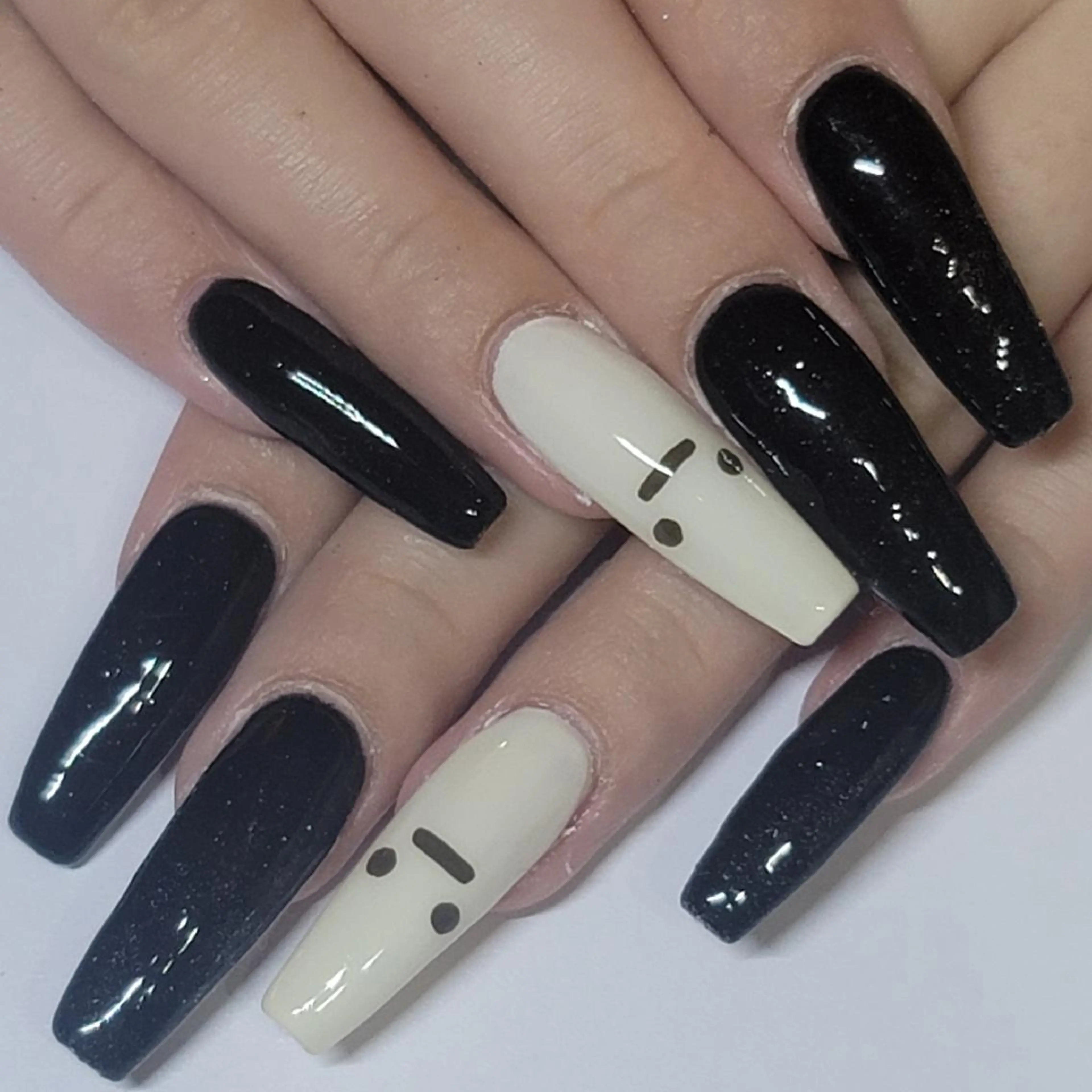 ネイル アートネイル ラメ(グリッター) ホワイト ハンドネイル よしだ ひろきのネイルデザイン