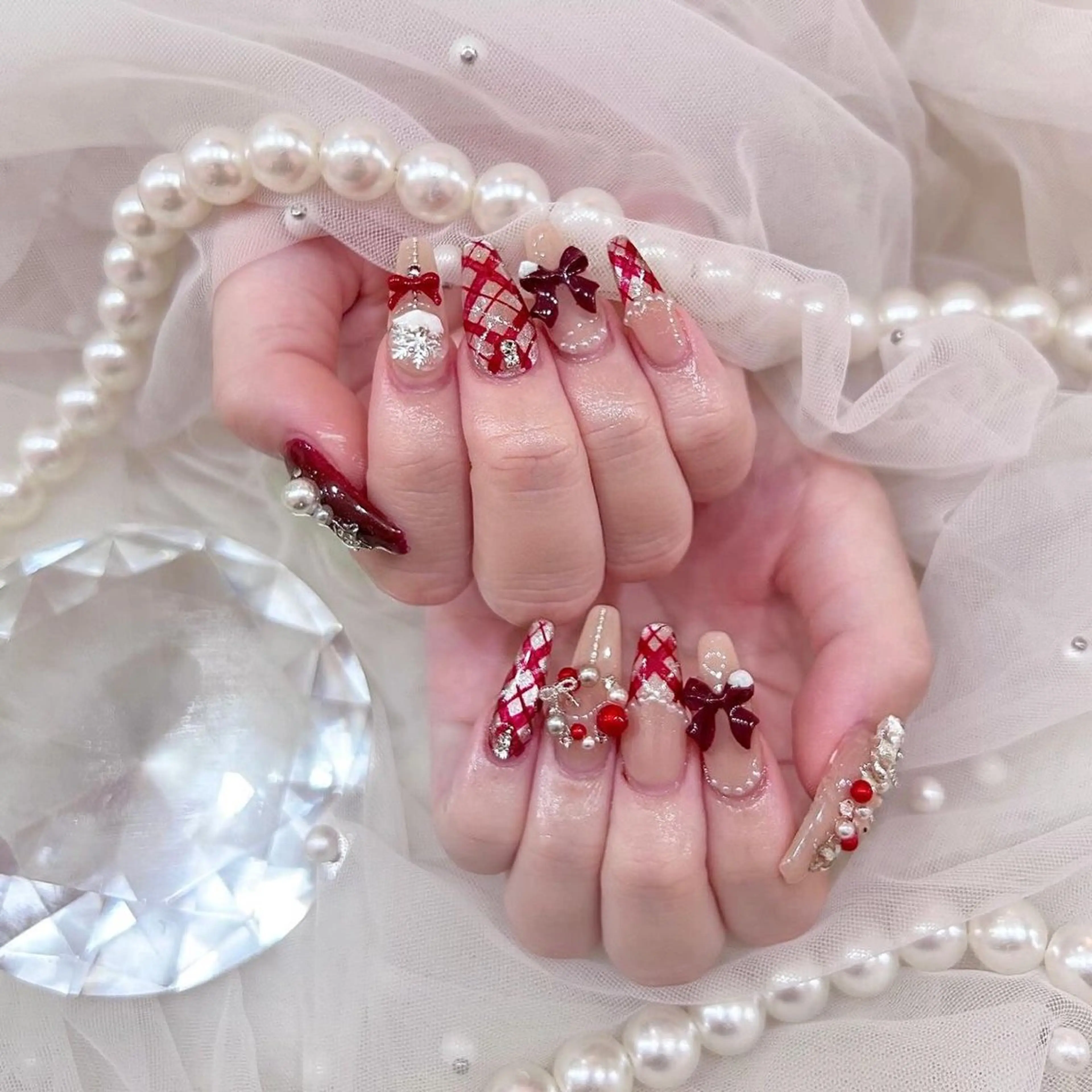 ネイル グラデーション ラメ(グリッター) マグネットネイル ミラーネイル ニュアンスネイル ハンドネイル Lumi de nailsのネイルデザイン