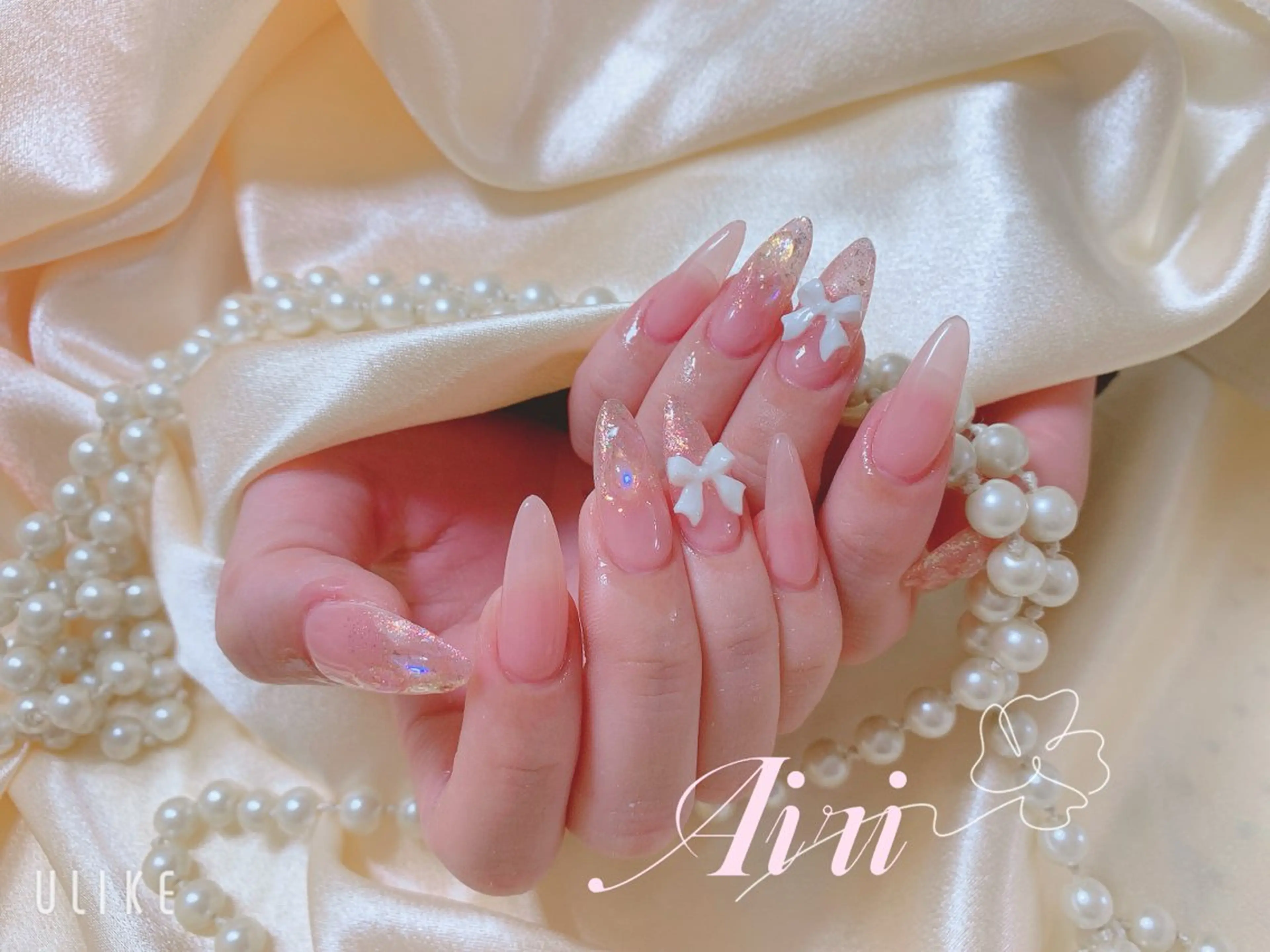 ネイル 桜ネイル フットネイル ジェルネイル ラメ(グリッター) ラメグラデーション ハンドネイル ネイルサロンAiri 長さ出し·シンプルのネイルデザイン