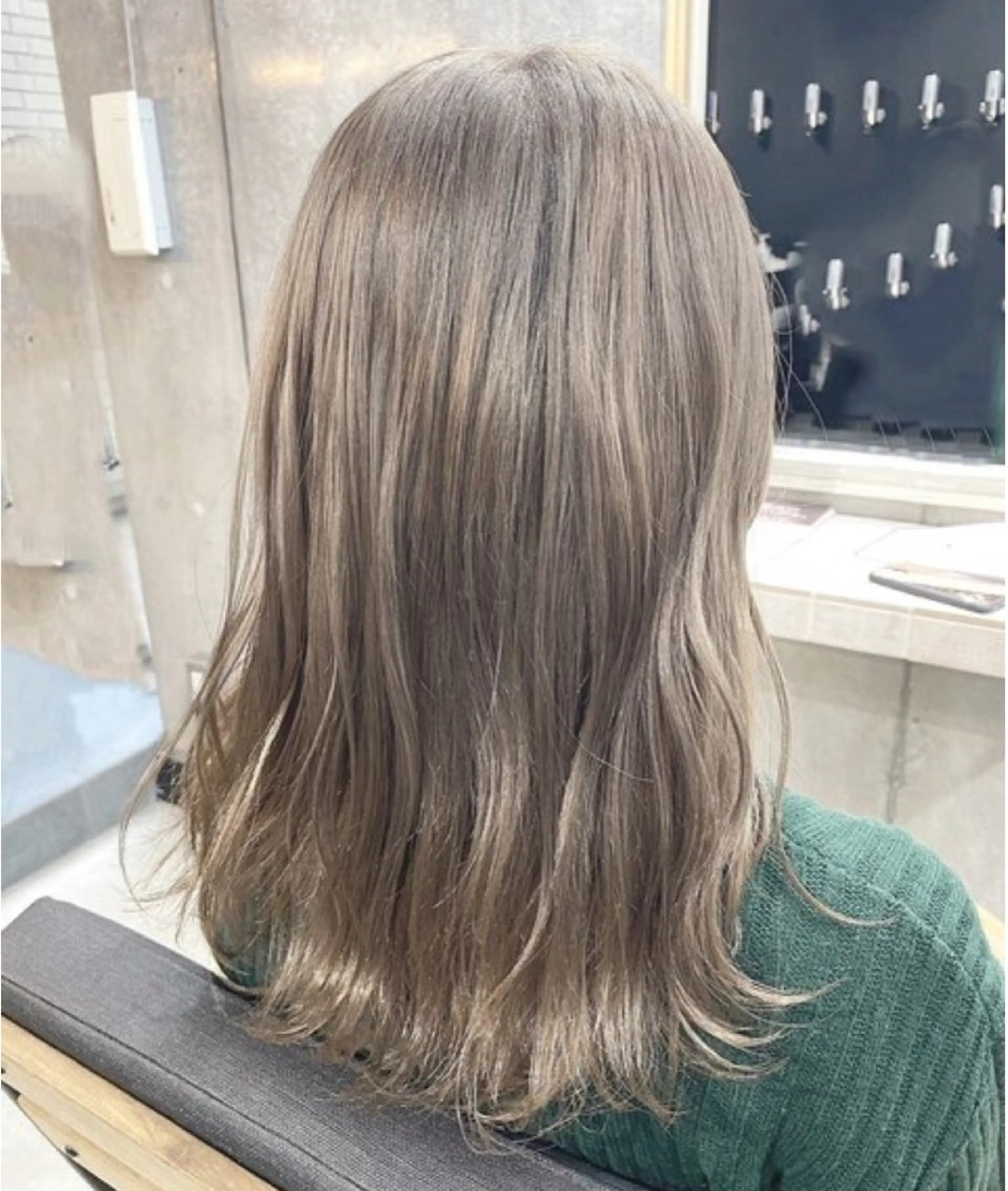 カラー 🫧ハイライトモデル 募集🫧溝口結麻のヘアスタイル