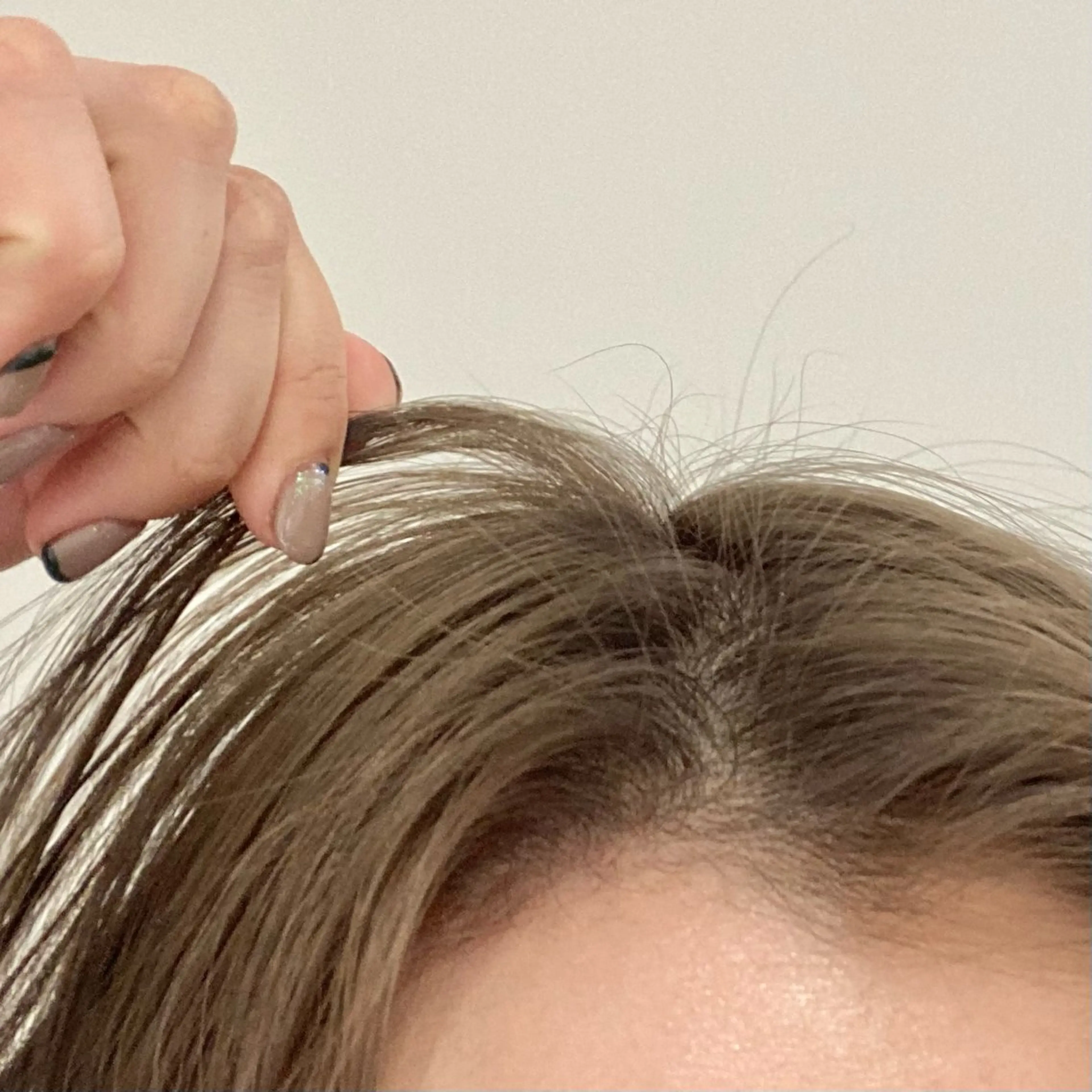 ミディアム カラー ベージュ/アレンジ /横浜/杉本千夏のヘアスタイル